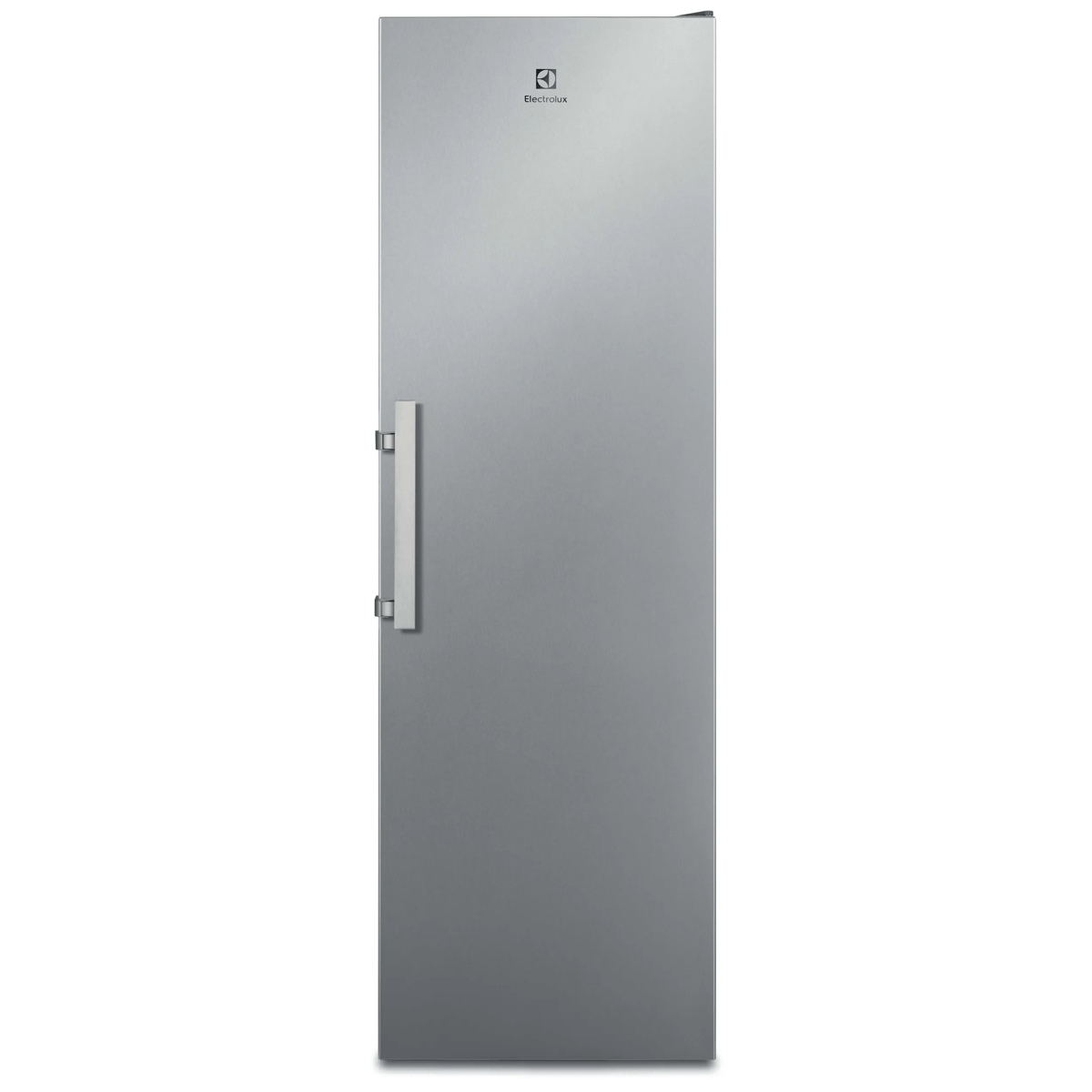 Un refrigerador vertical Electrolux plateado con tirador vertical sobre fondo blanco.