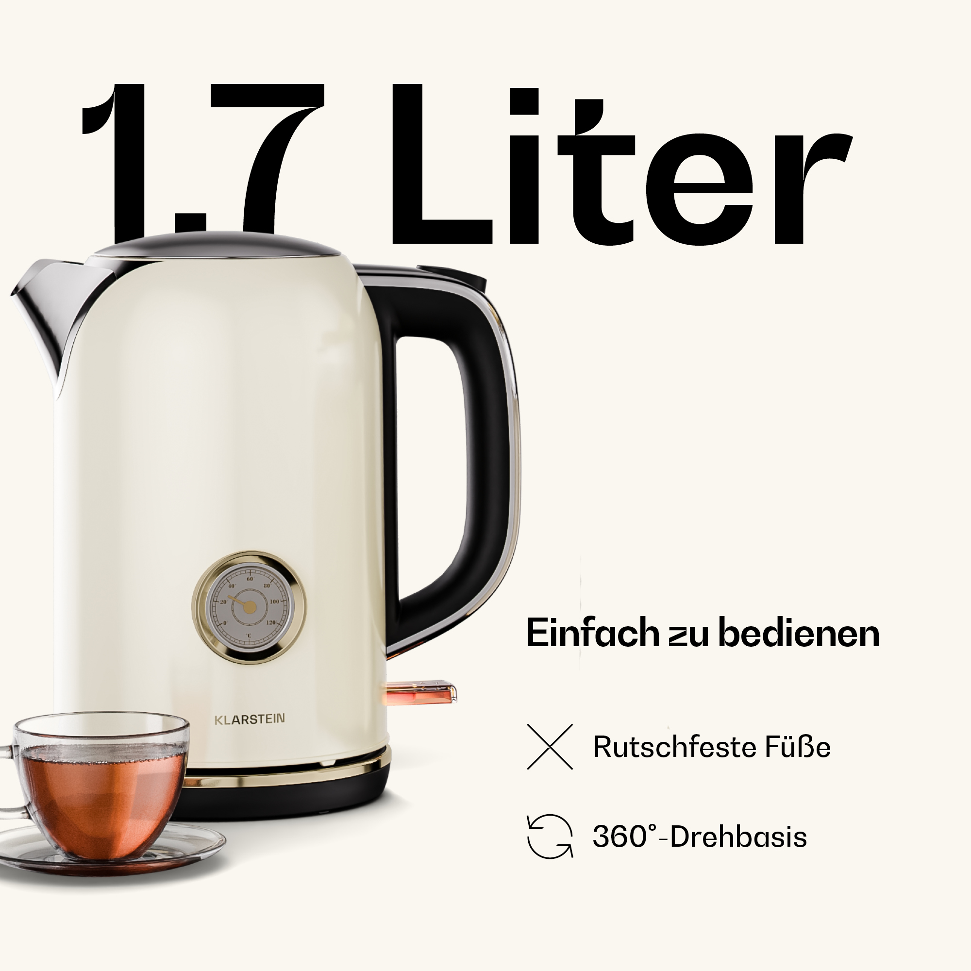 Beige Klarstein 1,7-Liter-Wasserkocher mit Thermometer, schwarzem Griff und Teetasse auf der linken Seite.