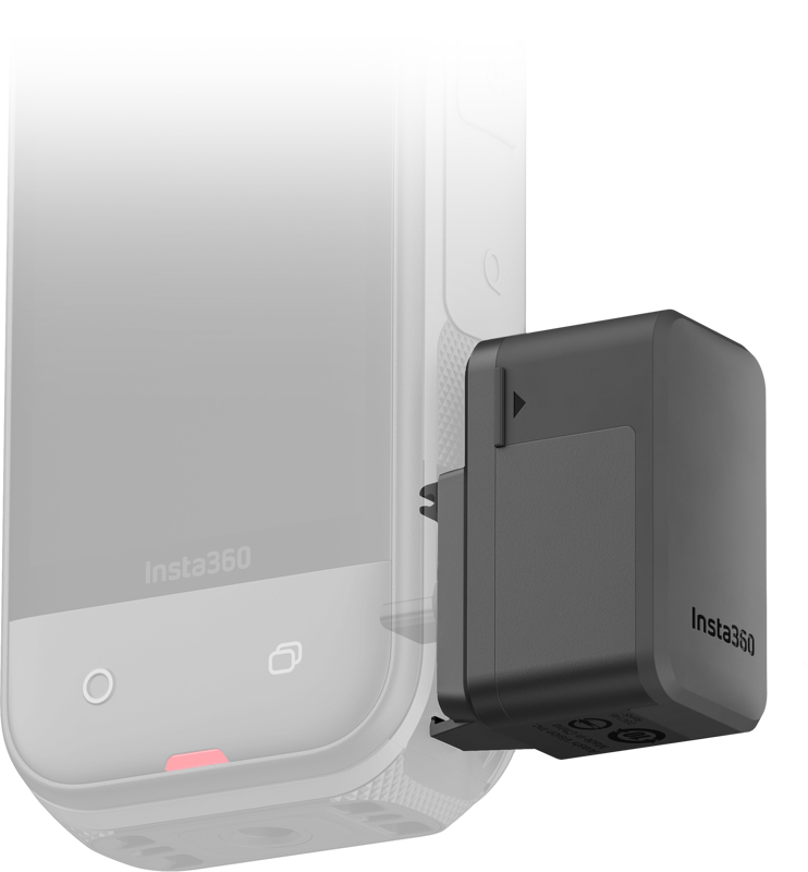 Eine schwarze Insta360-Batterie ist an der Seite einer hellen, skizzierten Kamera befestigt.