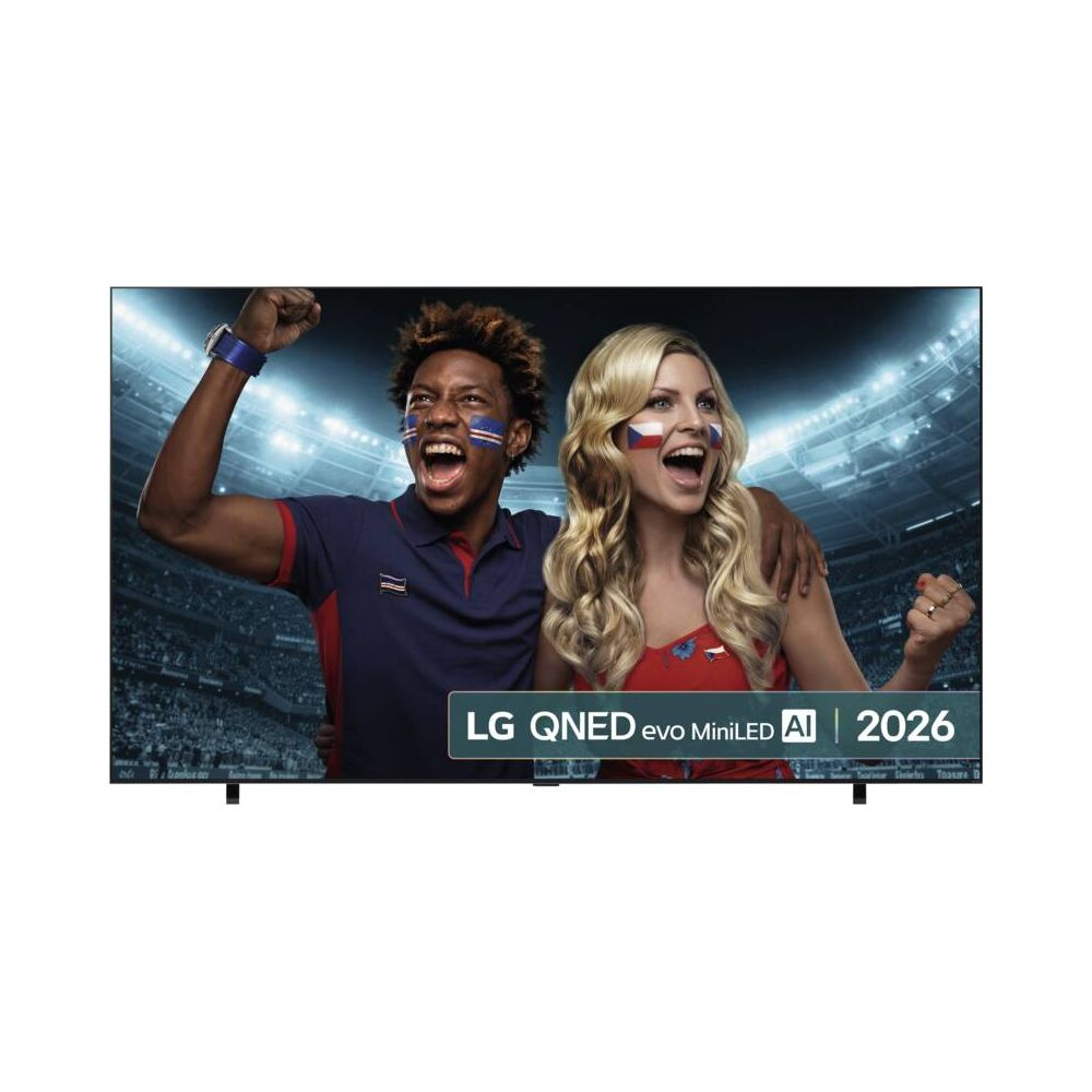 Le téléviseur LG QNED evo MiniLED affiche deux supporters en joie dans un stade avec des visages peints.