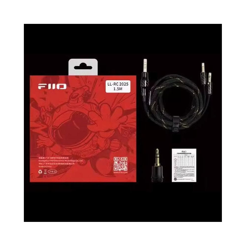 Una caja roja de FiiO, un cable de audio negro enrollado, un adaptador y un manual sobre fondo negro.