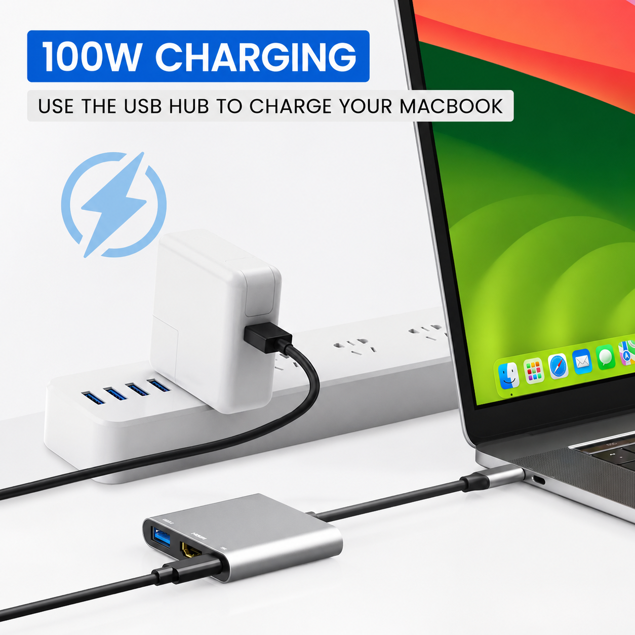 Een USB-hub aangesloten op een laptop en stekkerdoos die een apparaat oplaadt.