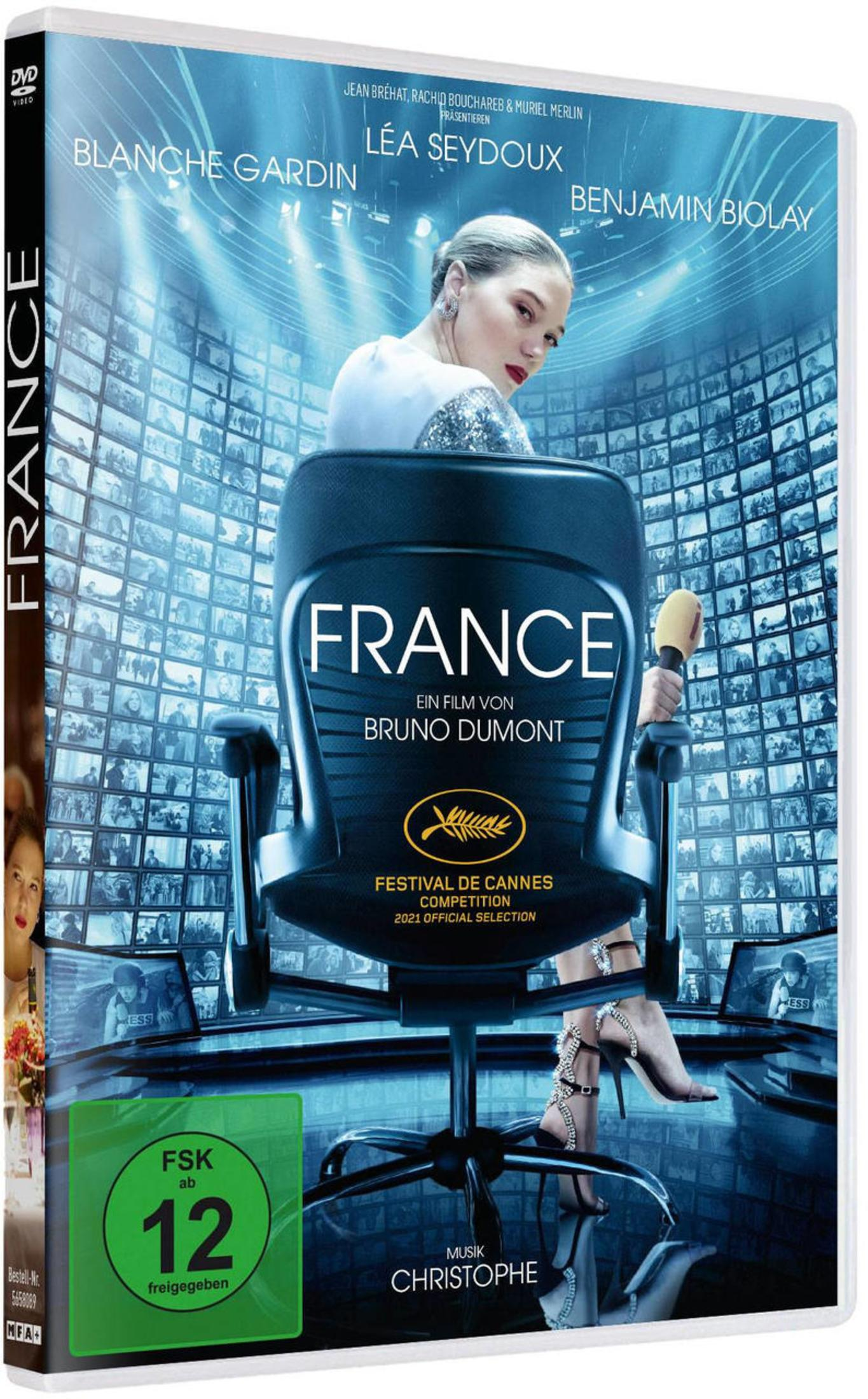DVD-Cover des Films France, das Léa Seydoux in einem Stuhl vor einer Wand aus Monitoren zeigt.