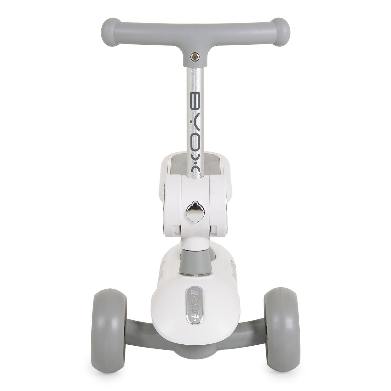 Ein weiß-grauer Kinderscooter mit drei Rädern und T-Griff von vorne.