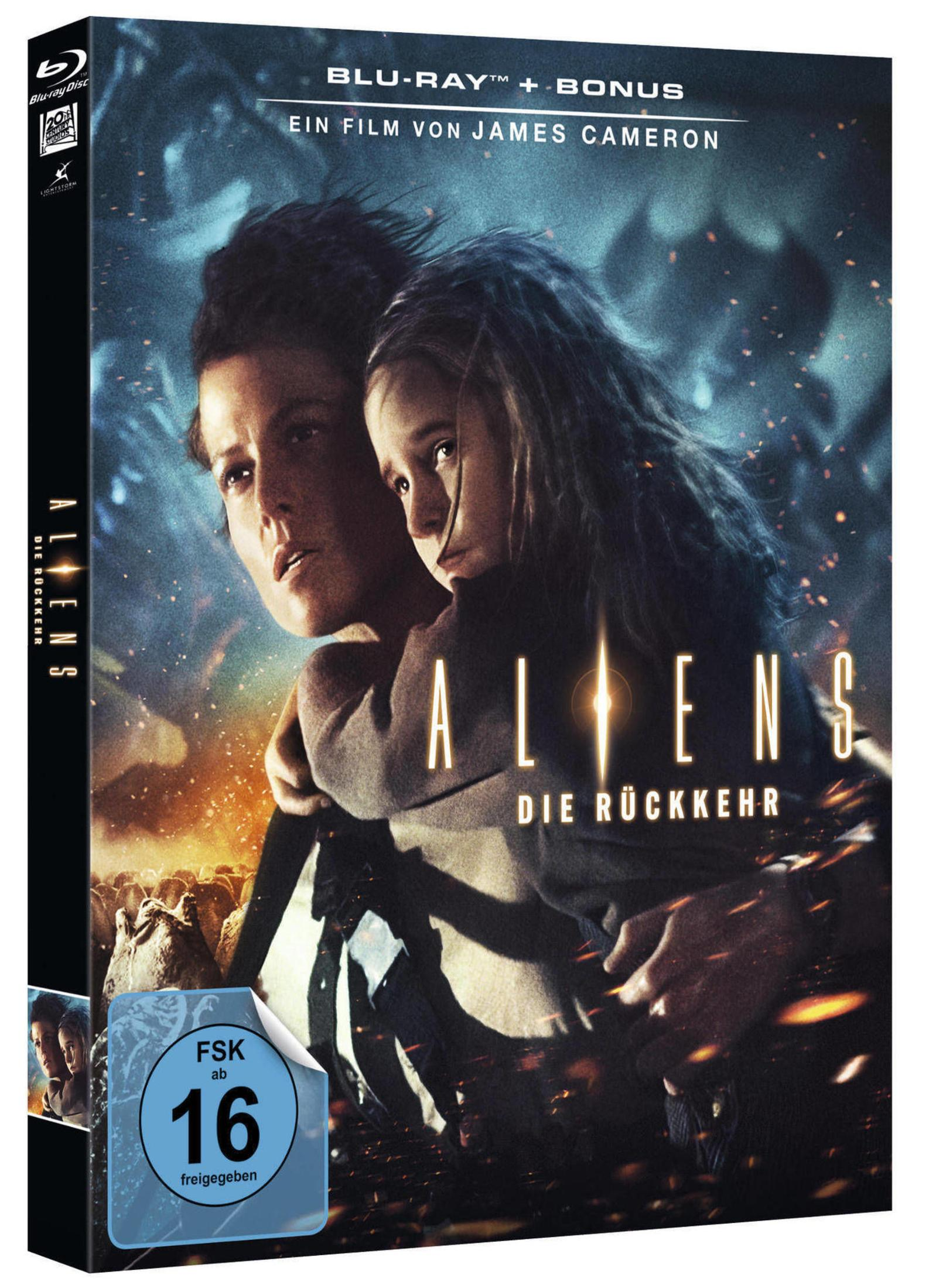 Blu-ray-Hülle des Films Aliens – Die Rückkehr mit Sigourney Weaver und einem Kind im Arm vor rauchigem Hintergrund.