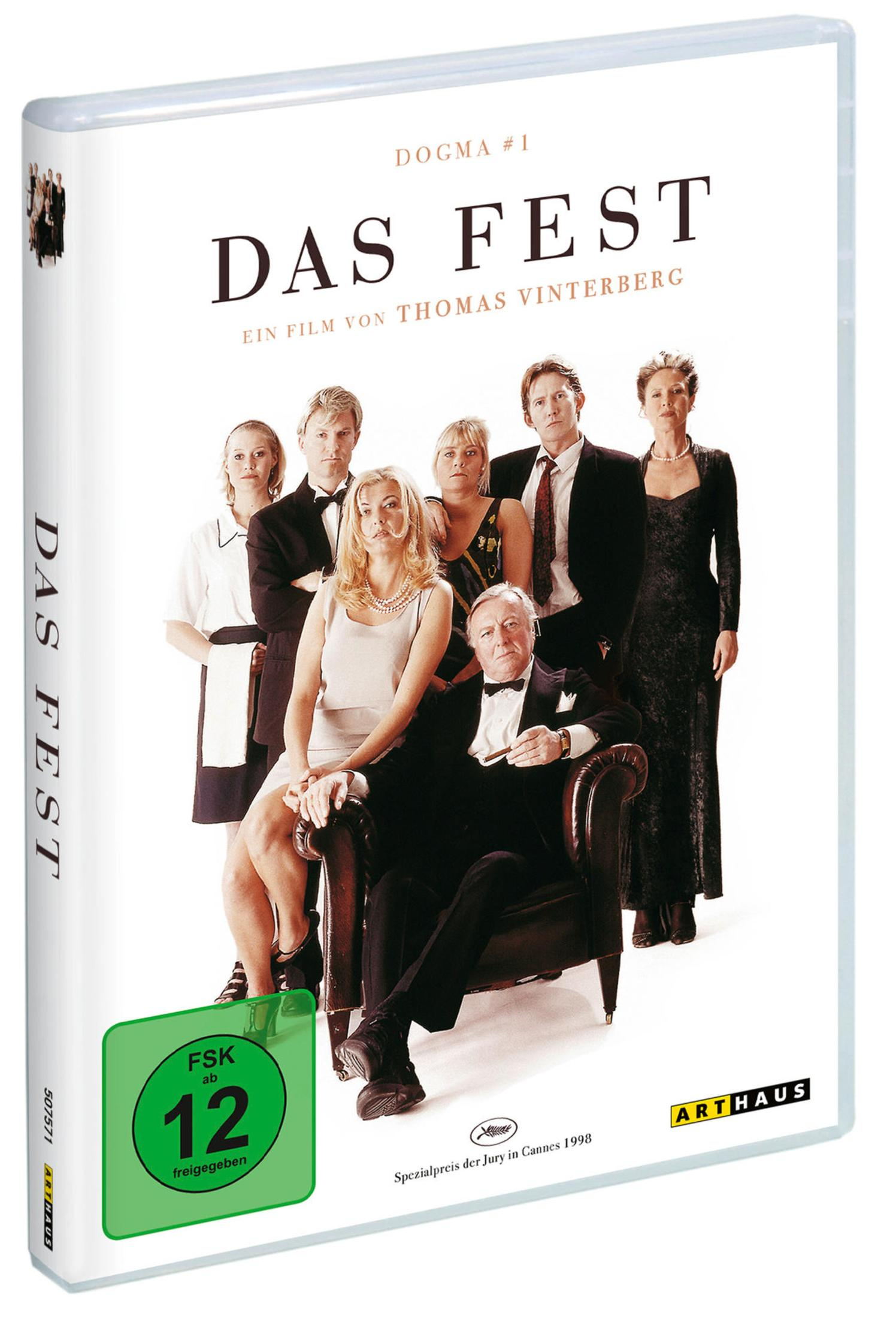 DVD-Cover von Das Fest mit einem älteren Mann im Ledersessel und sechs Personen im Hintergrund.