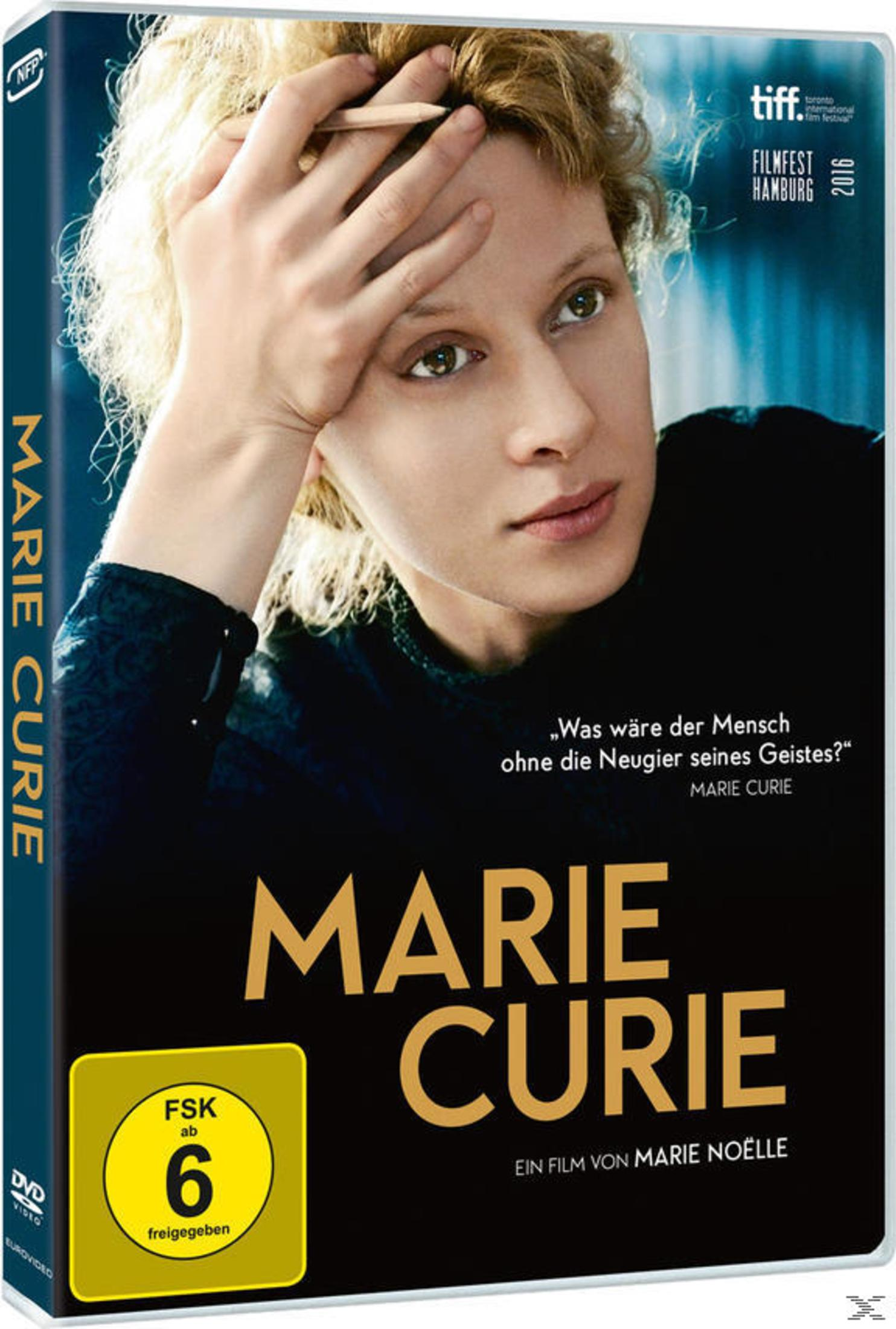 DVD-Cover des Films Marie Curie mit einer nachdenklichen Frau mit Bleistift am Kopf.