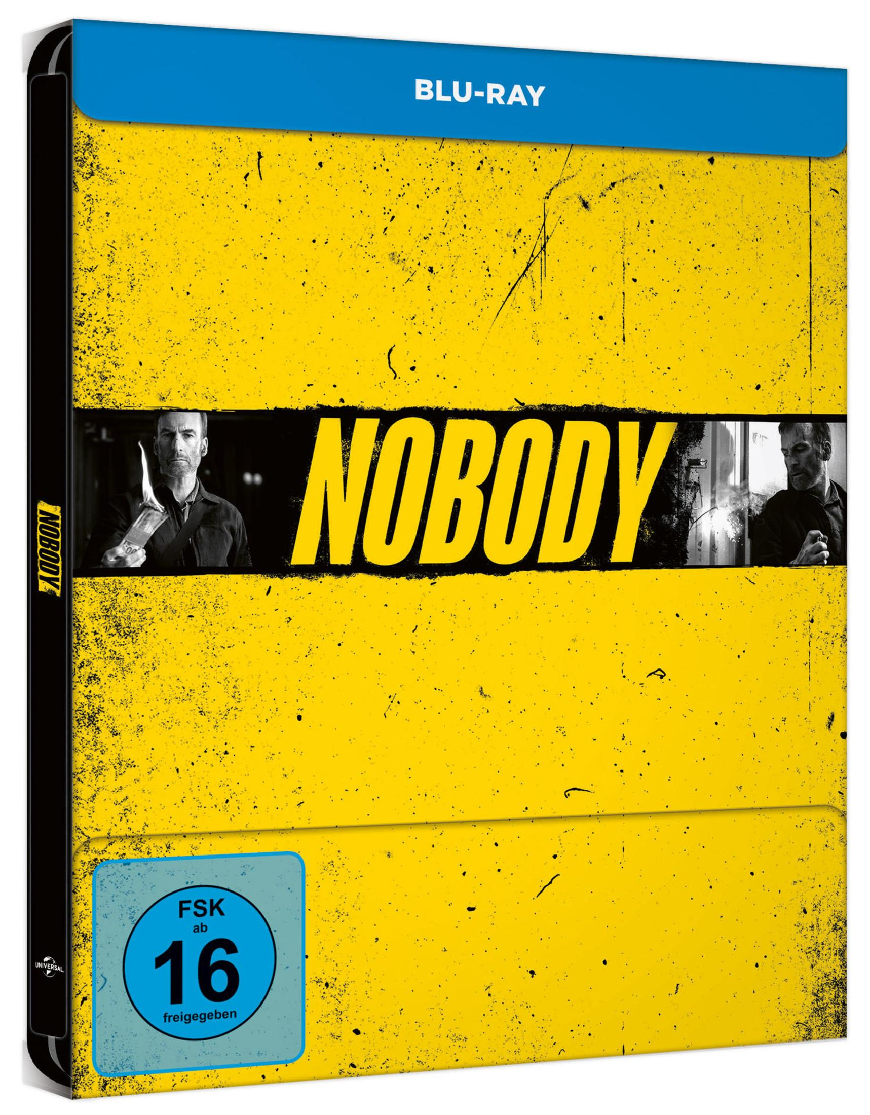 Die Blu-ray-Hülle des Films Nobody ist gelb mit schwarzer Grunge-Optik und Bildern des Hauptdarstellers.