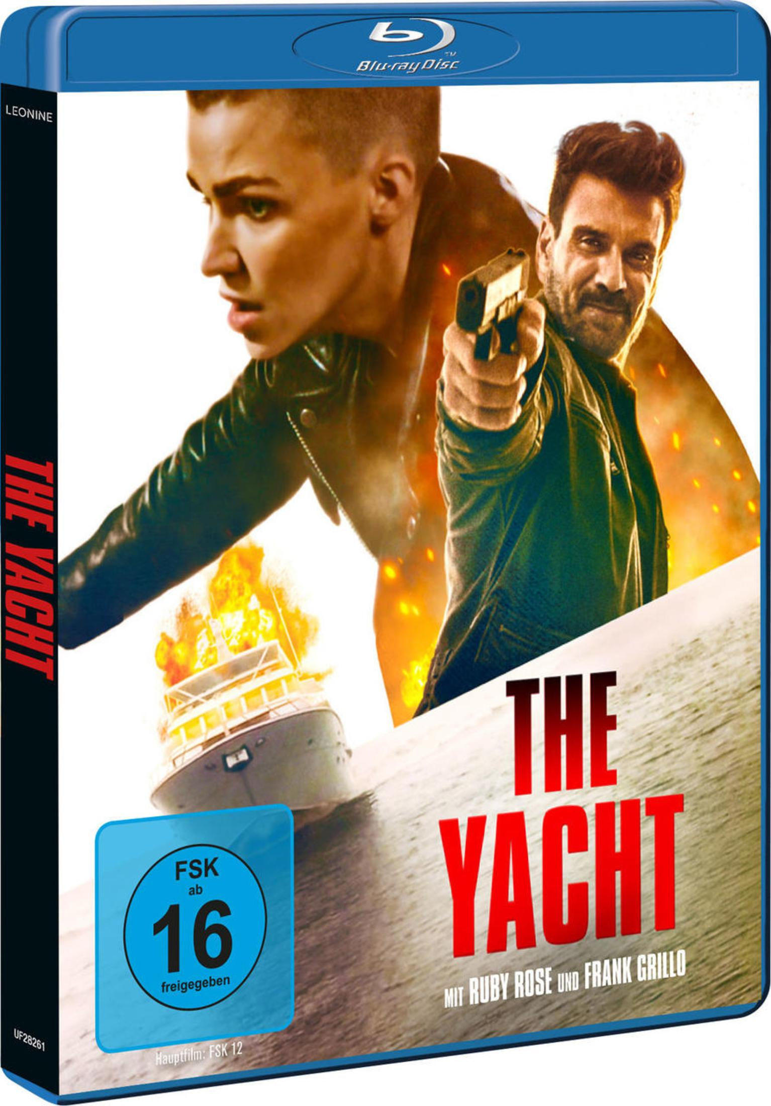 Blu-ray-Hülle des Films The Yacht mit Ruby Rose und Frank Grillo vor einer brennenden Yacht.