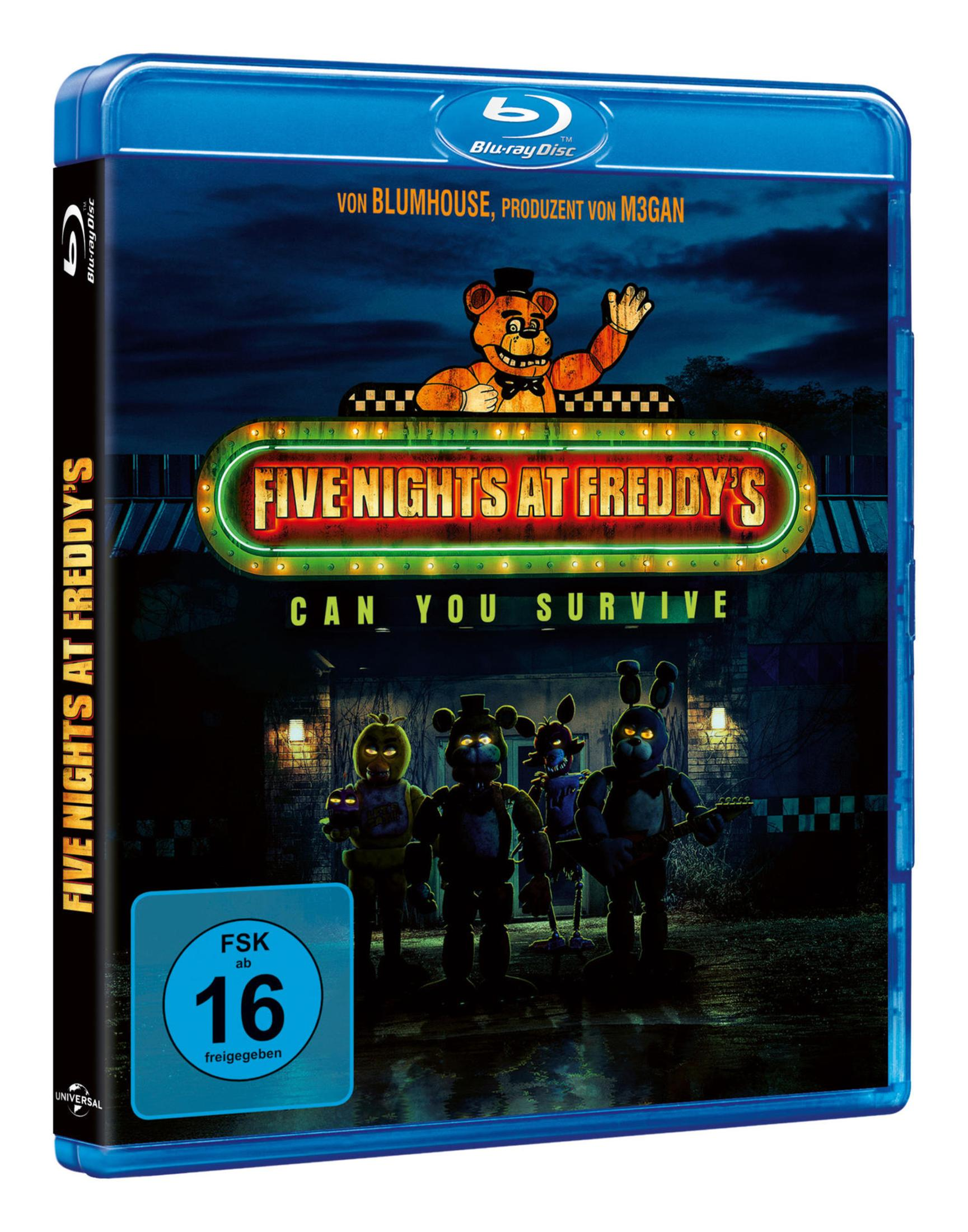 Blu-ray-Hülle des Films Five Nights at Freddy's mit animatronischen Figuren vor einem dunklen Gebäude.