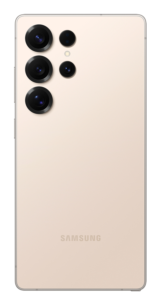 Beş kameralı ve Samsung logolu bej rengi bir Samsung akıllı telefonun arkası.