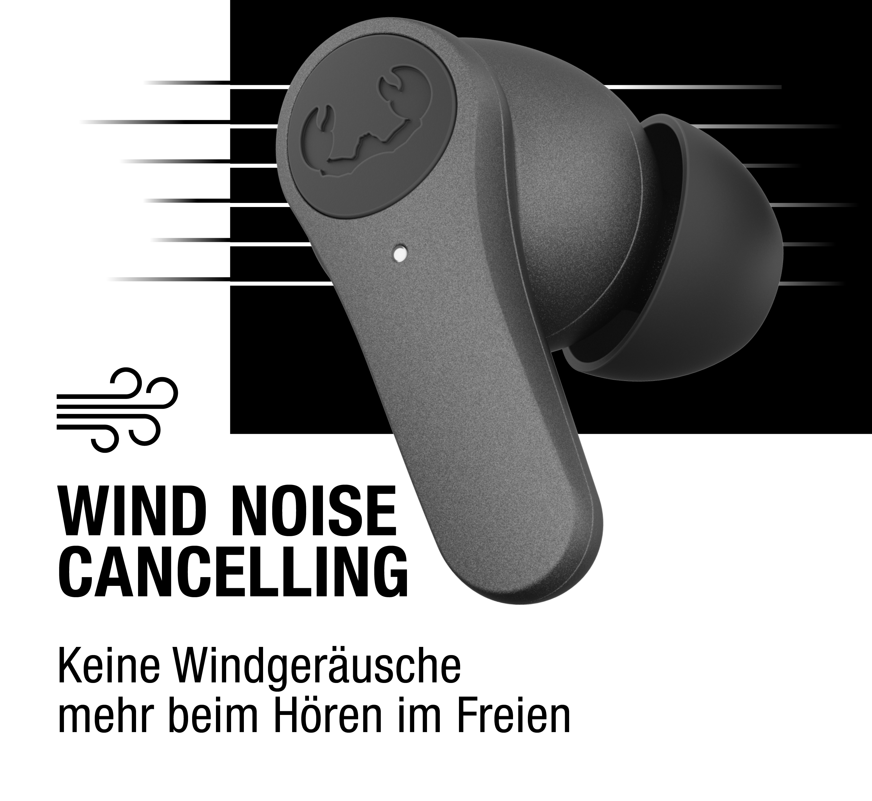 Ein schwarzer kabelloser Ohrhörer vor schwarz-weißen Hintergrund mit Text zur Windgeräuschunterdrückung.