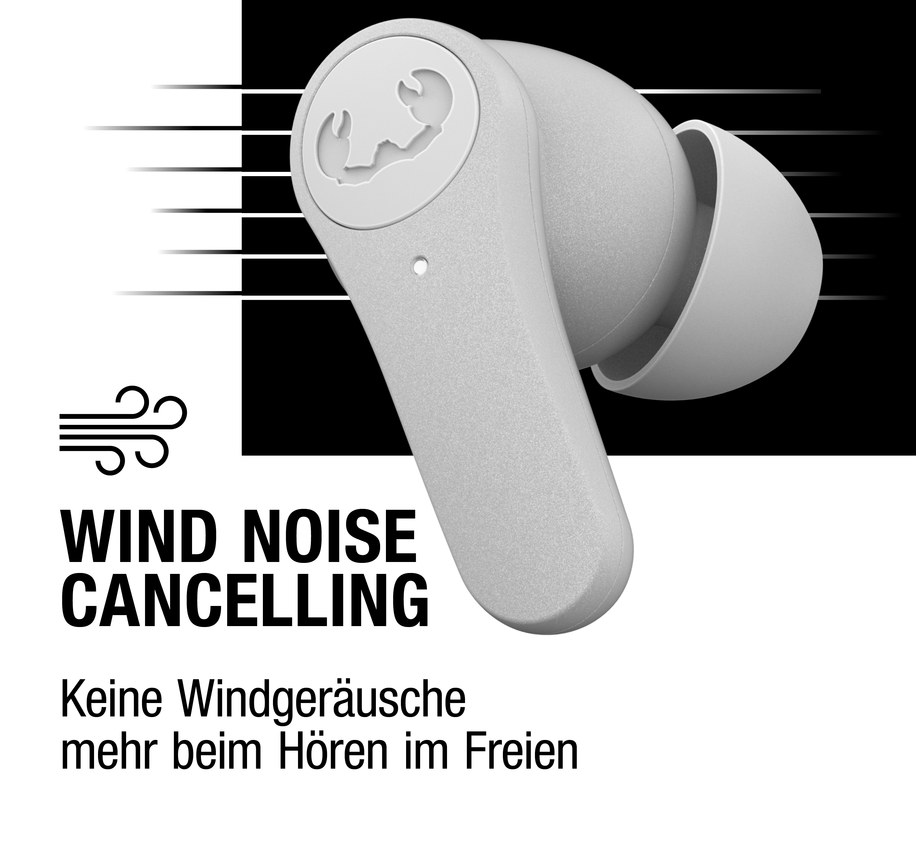 Ein hellgrauer kabelloser Ohrhörer vor schwarz-weißen Hintergrund mit Windgeräuschunterdrückung.
