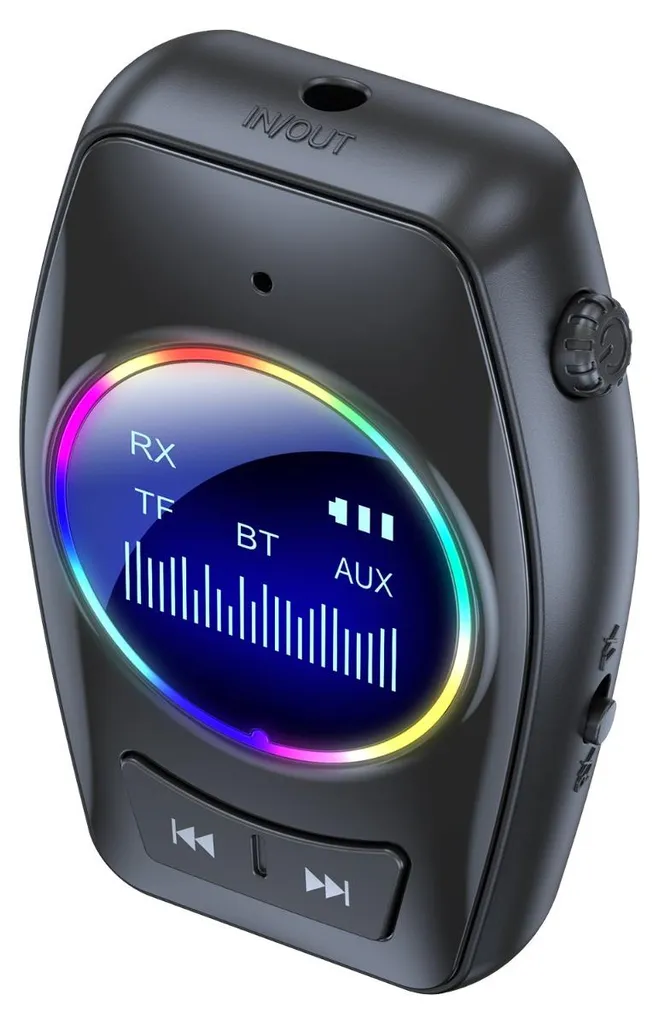 Ein schwarzer Bluetooth-Empfänger mit digitalem Bildschirm, Regenbogenring-LED und Bedientasten vor weißem Hintergrund.