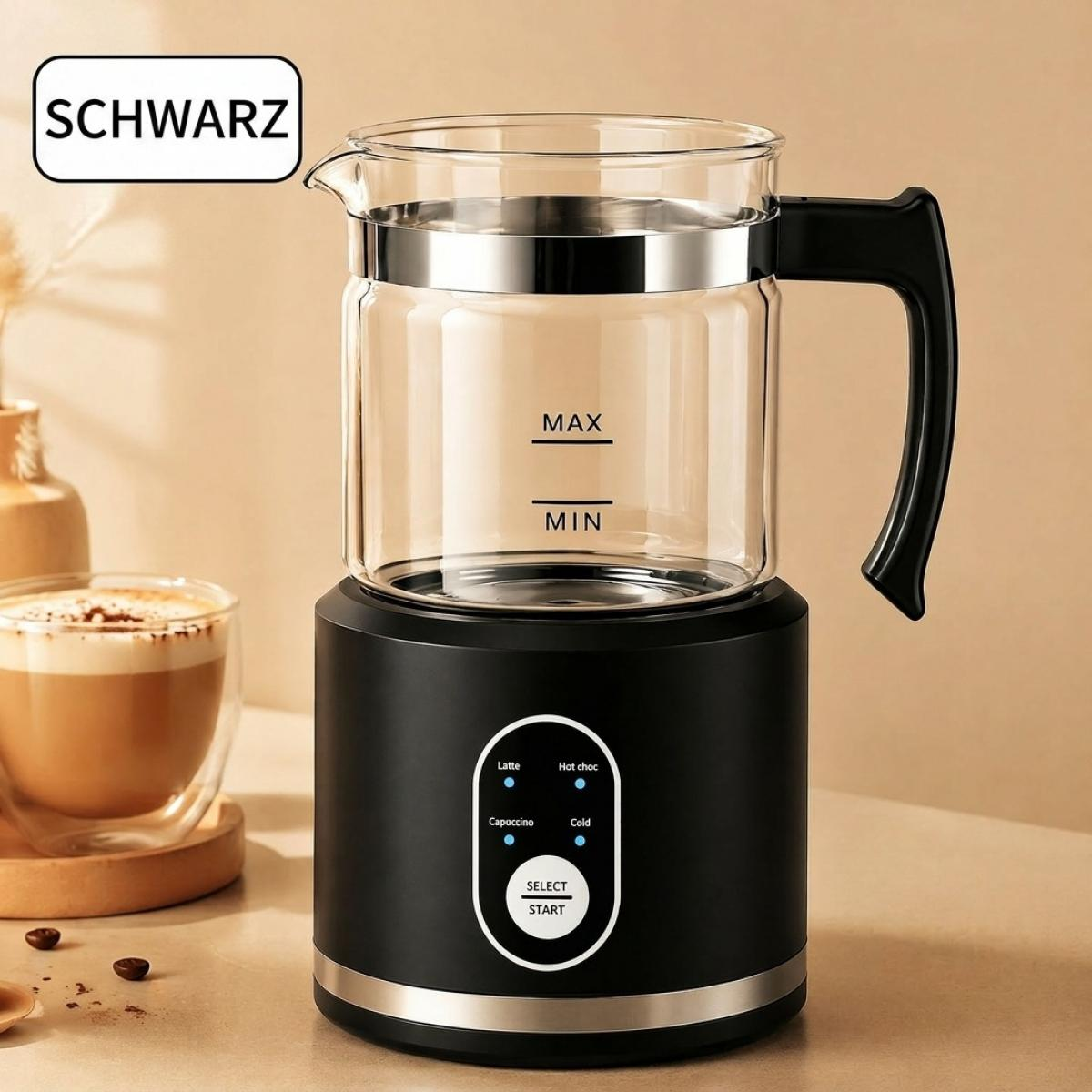 Ein Milchaufschäumer aus Glas mit schwarzem Sockel, Griff und Funktionsknöpfen steht auf einem Tisch.