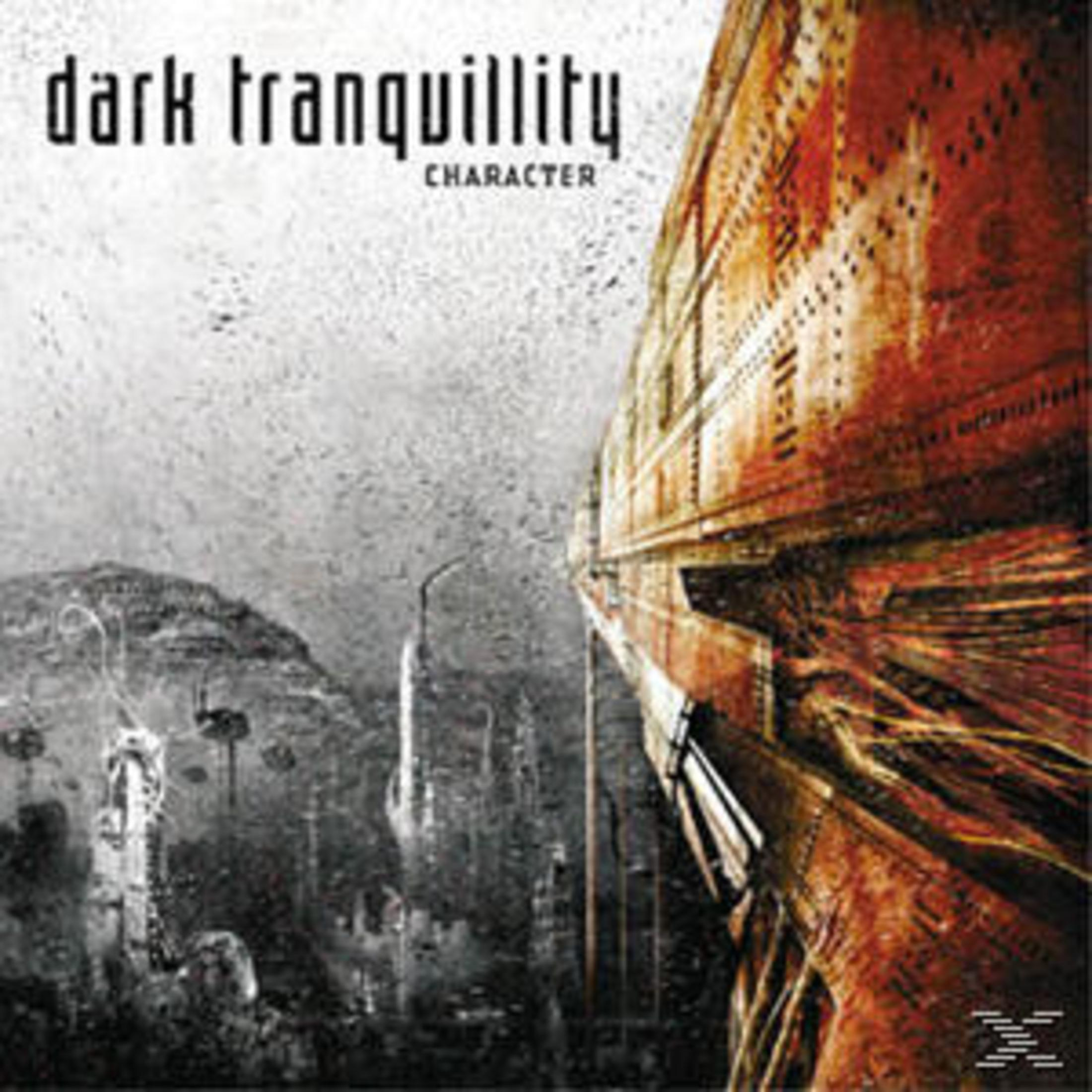 Dark Tranquillity Character Albumcover mit rostiger Struktur rechts und dystopischer Landschaft im Hintergrund.