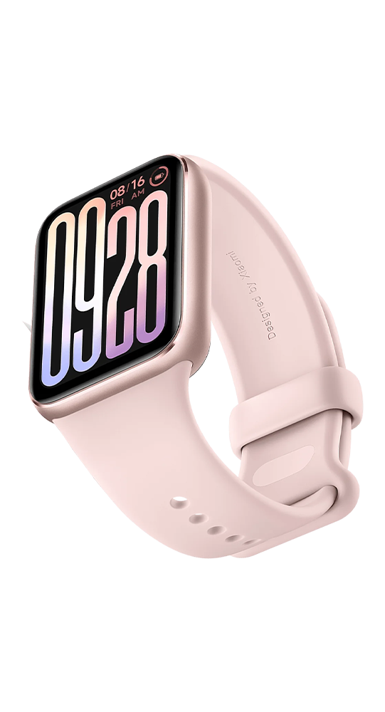 Un reloj inteligente rosa con una pantalla digital rectangular que muestra hora y fecha sobre fondo negro.