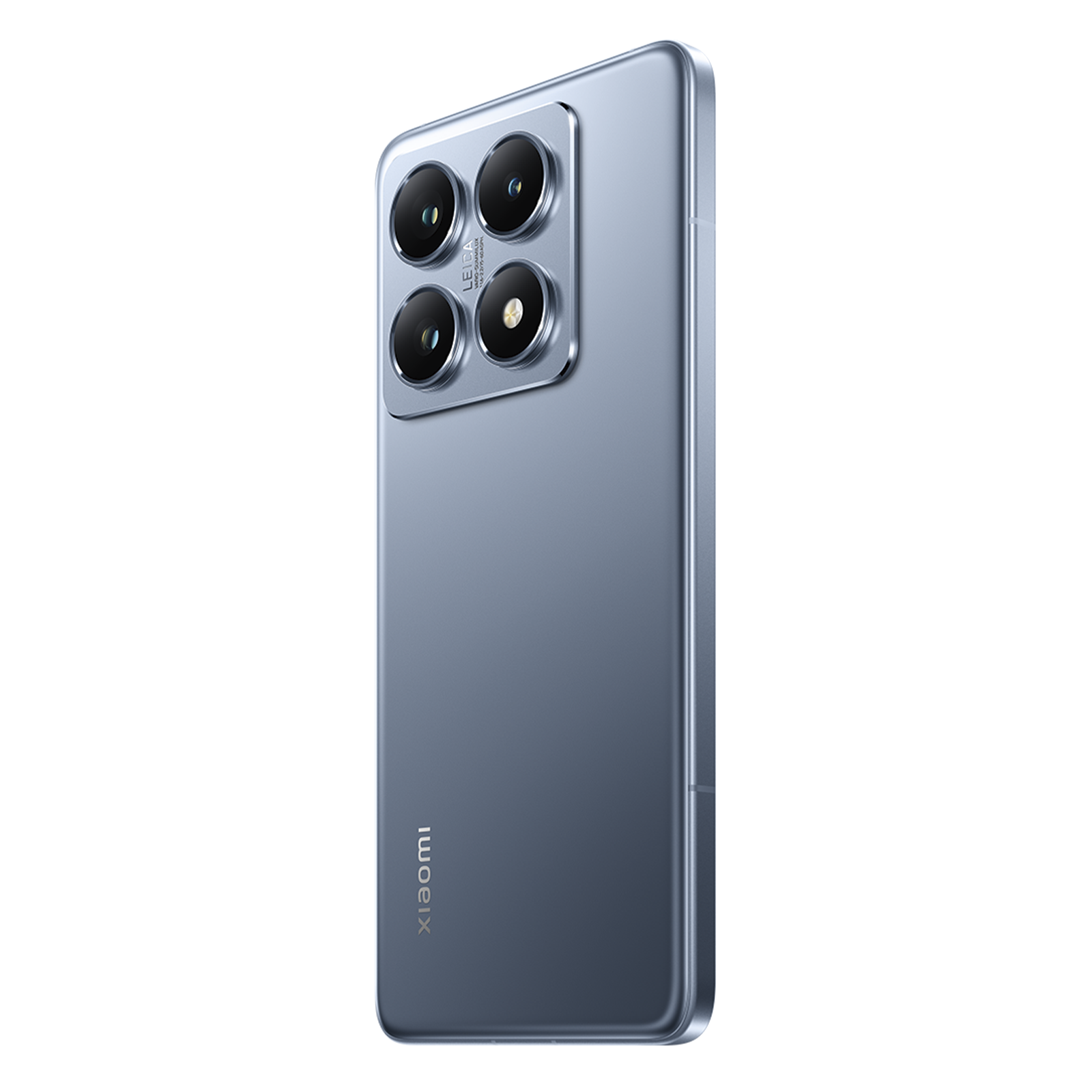 Rückseite eines blauen Xiaomi-Smartphones mit vier Leica-Kameras gegen einen dunklen Hintergrund.