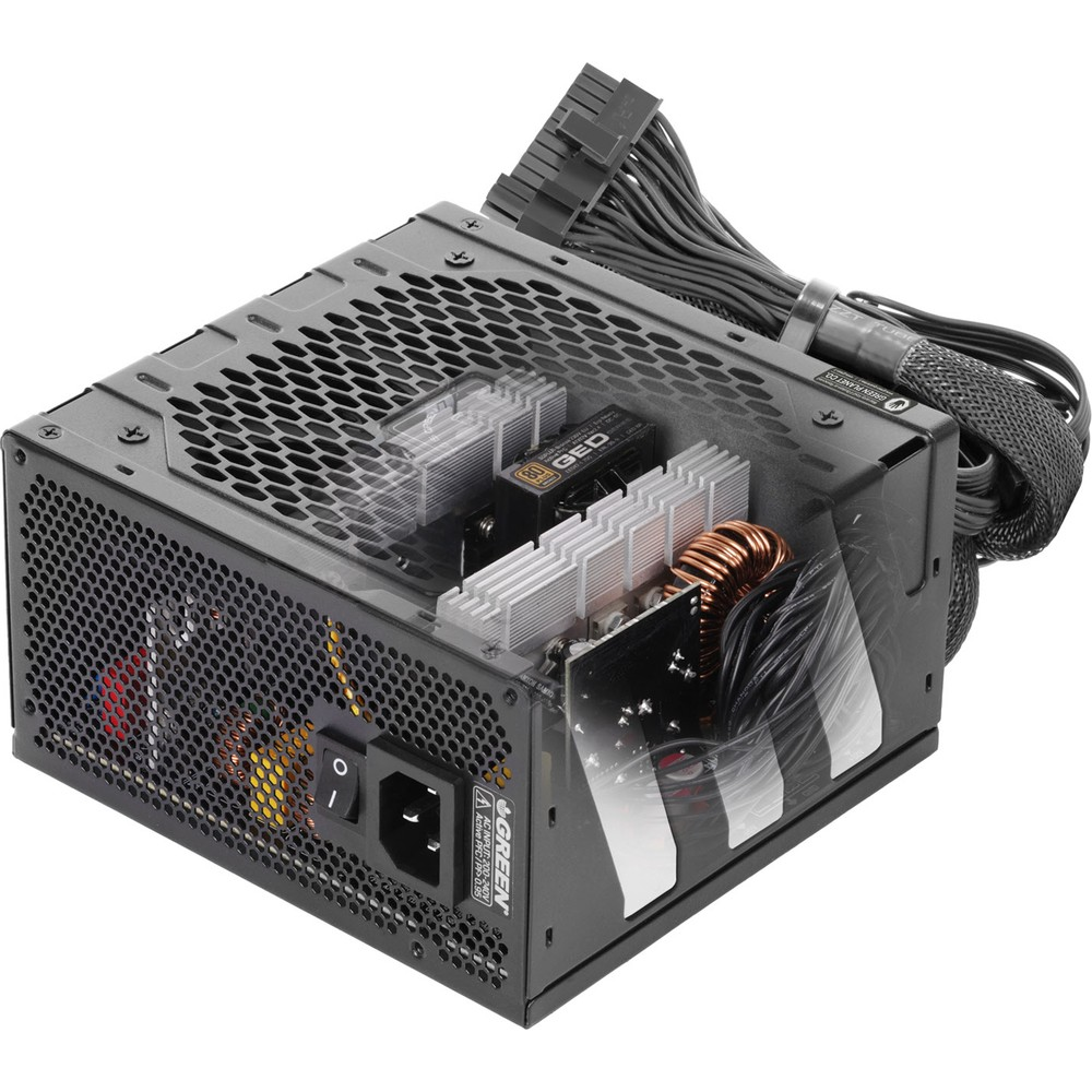 Soğutucular, bobinler ve bağlı kablolar gibi görünür iç bileşenlere sahip siyah PC güç kaynağı.