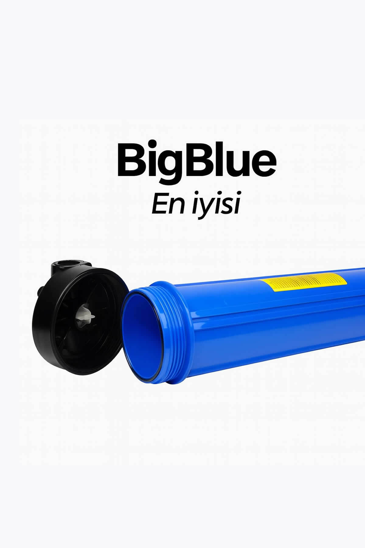 Beyaz arka planda siyah kapaklı açık mavi BigBlue su filtresi gövdesi ve üzerinde yazı.