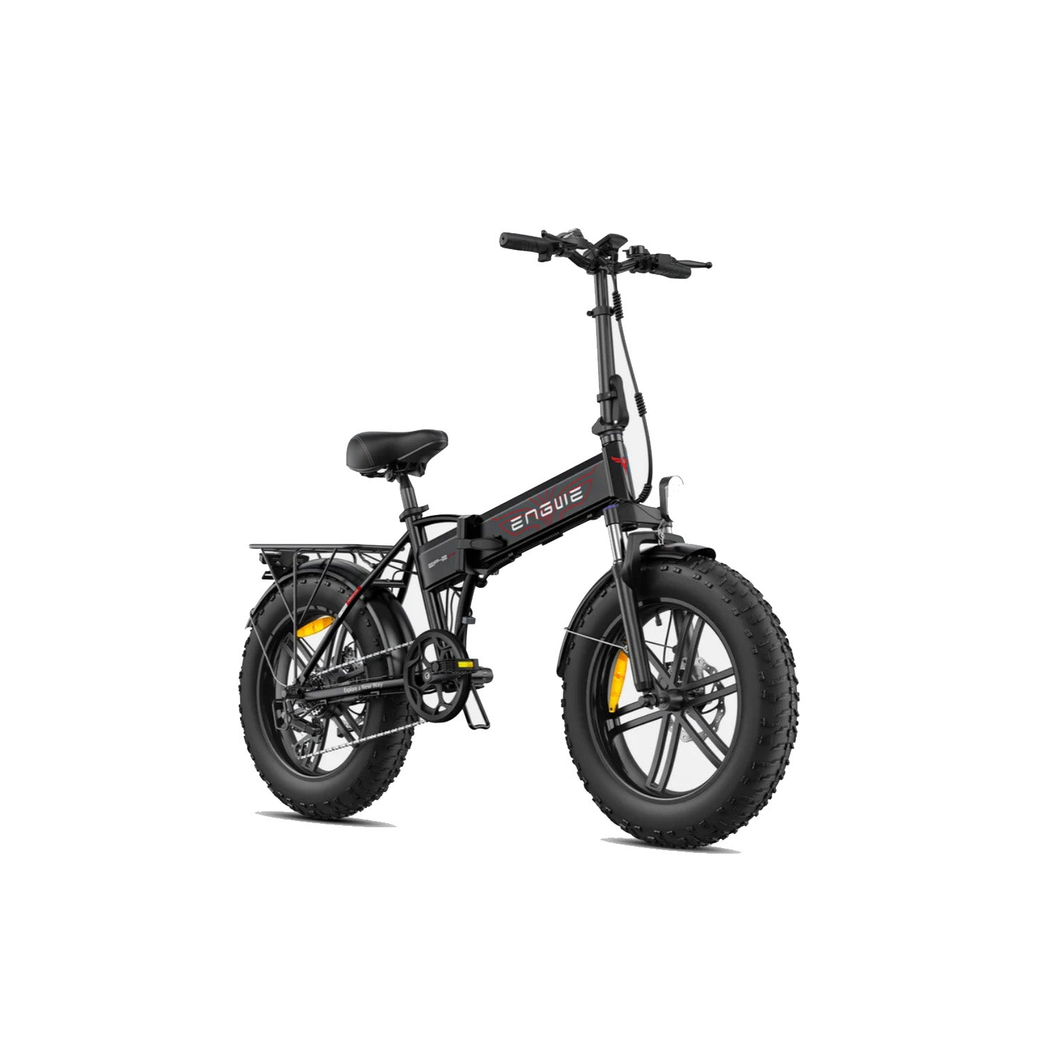 Una bici elettrica pieghevole nera con pneumatici larghi e portapacchi, su sfondo bianco.