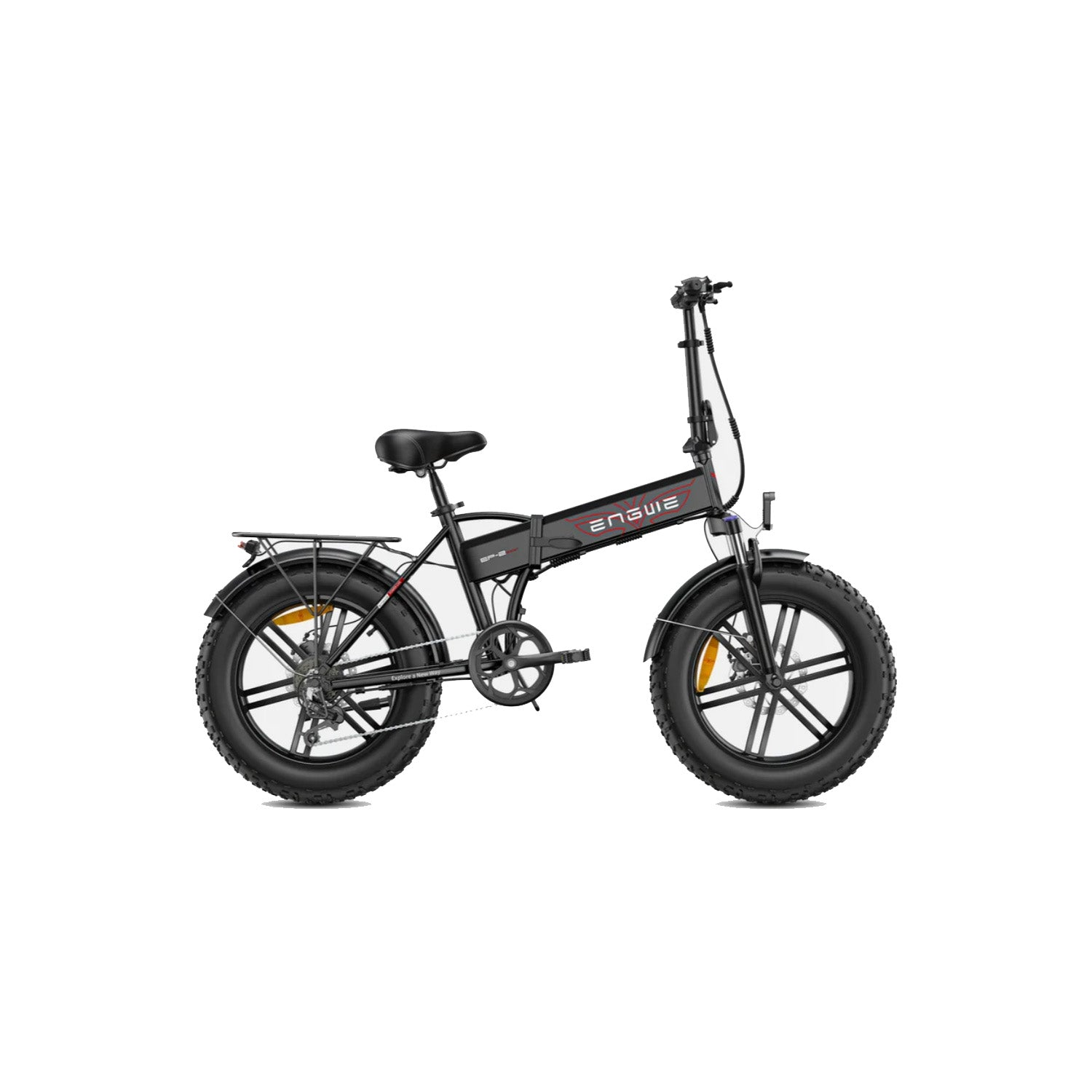 Una bicicletta elettrica Engwe nera con copertoni larghi, portapacchi e logo rosso.