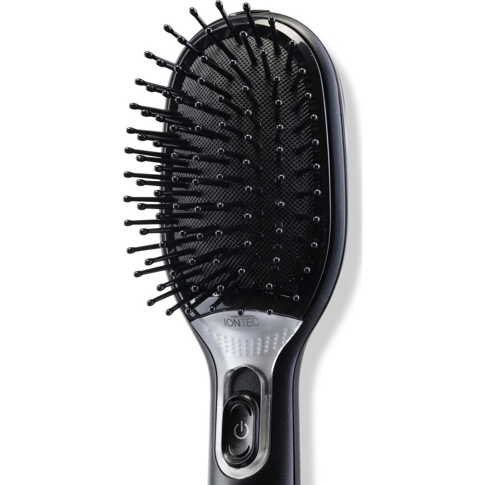 Una spazzola per capelli nera con logo IonTec e pulsante di accensione su sfondo bianco.