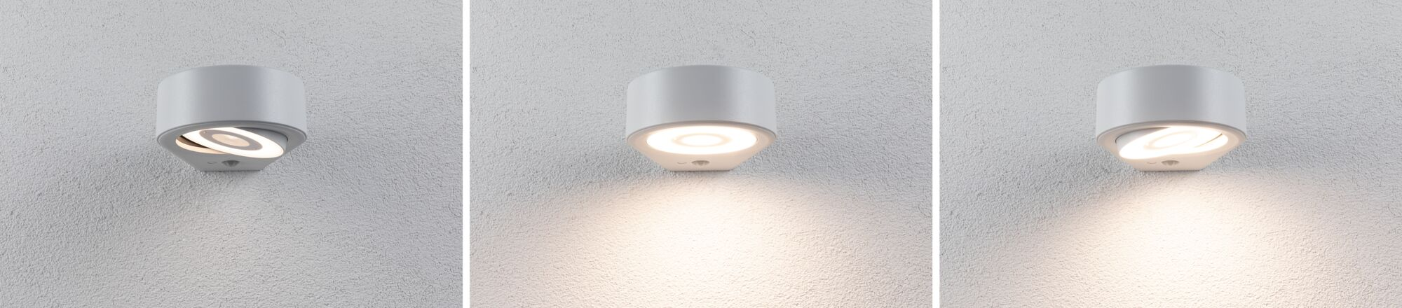Trzy widoki okrągłej białej lampy ściennej z różnym oświetleniem na jasnej ścianie.
