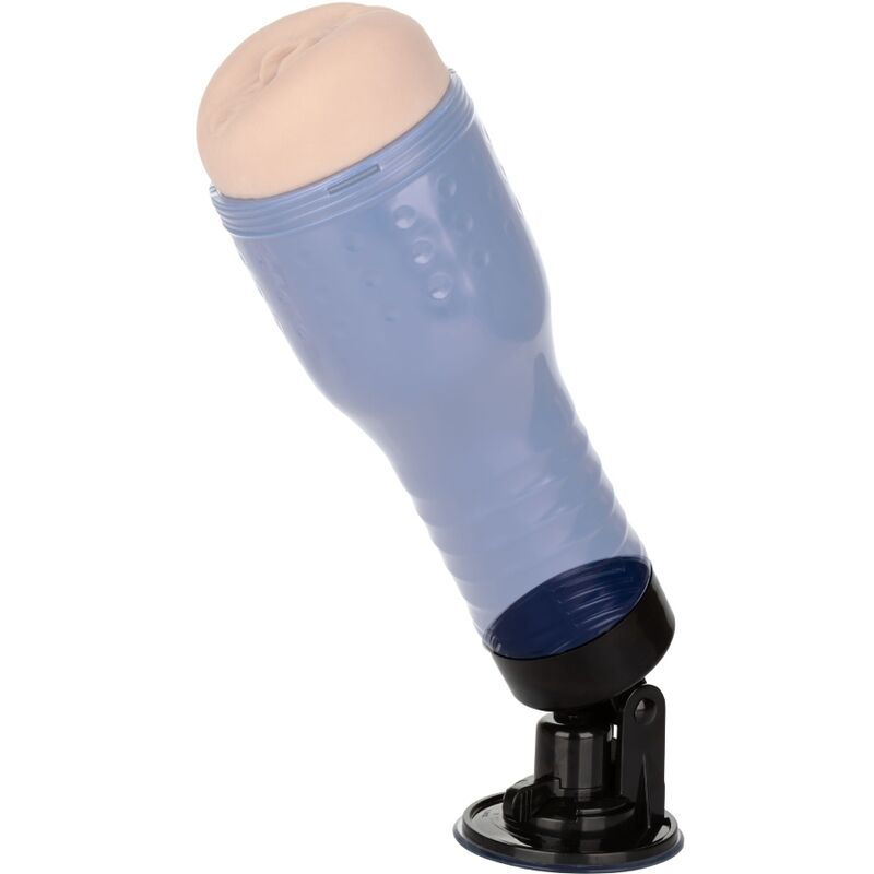 Ein blauschimmerndes Sexspielzeug mit beige Einsatz auf schwarzem Saugnapfständer vor weißem Hintergrund.