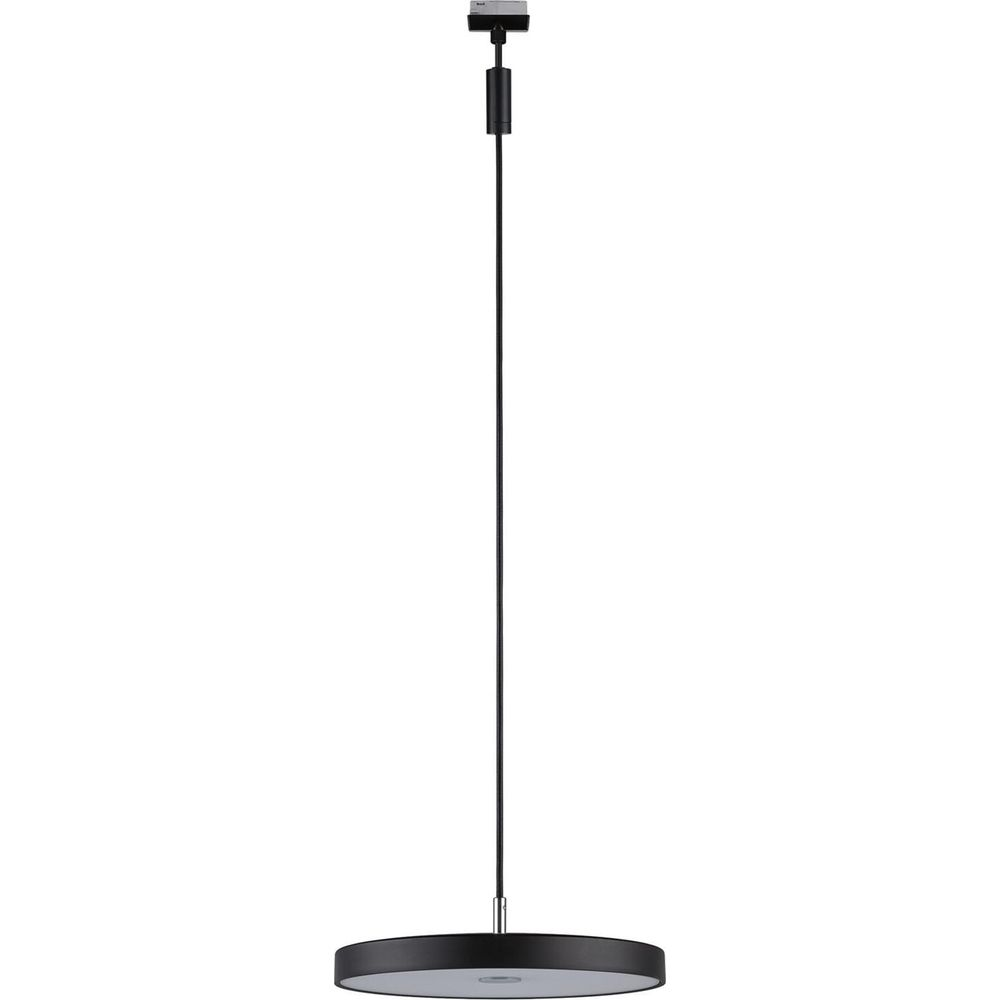 Moderne schwarze Pendelleuchte mit einer flachen, runden Scheibe an einem langen Kabel vor weißem Hintergrund.