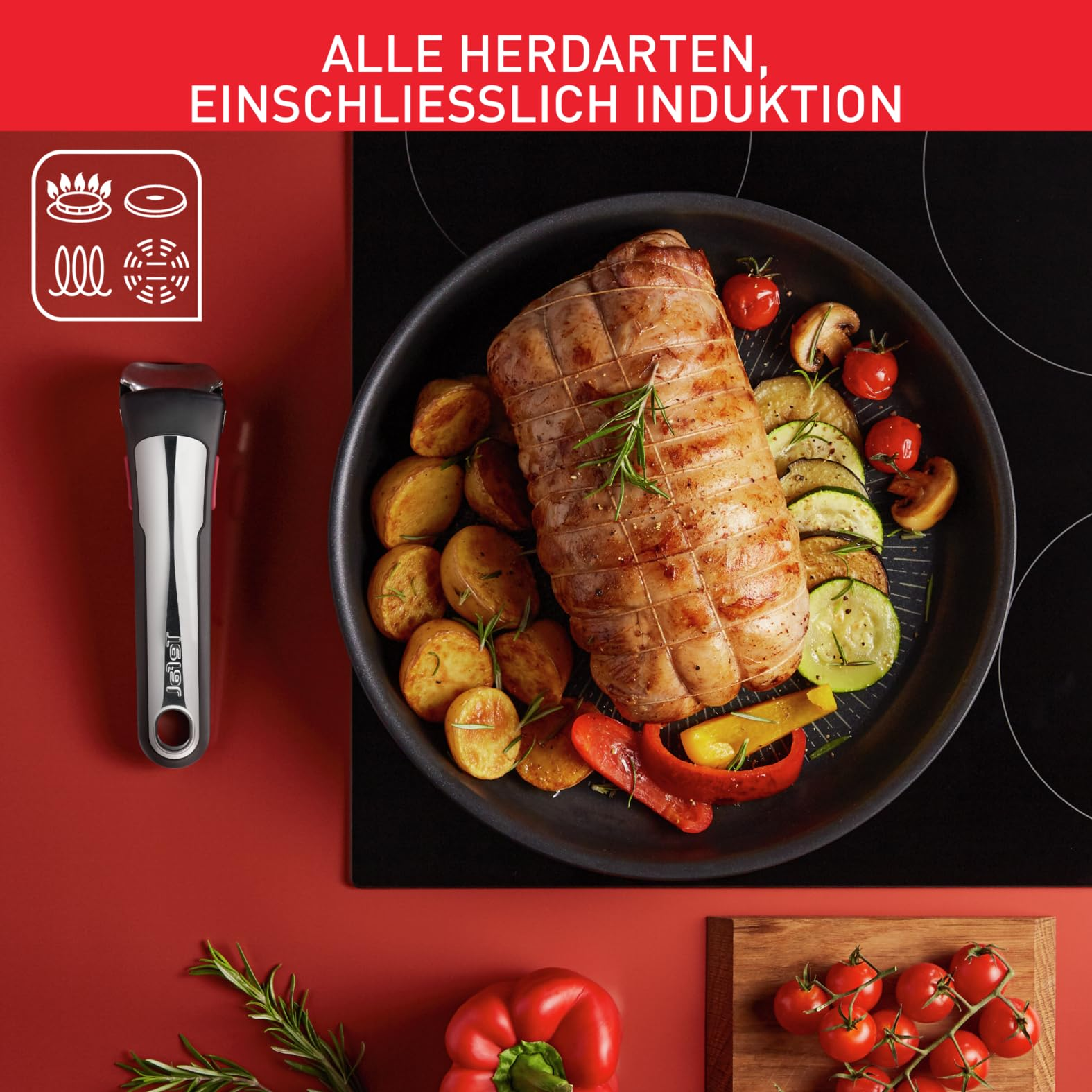 Pfanne mit Fleisch, Kartoffeln und Gemüse auf Induktionskochfeld mit abnehmbarem Griff daneben.