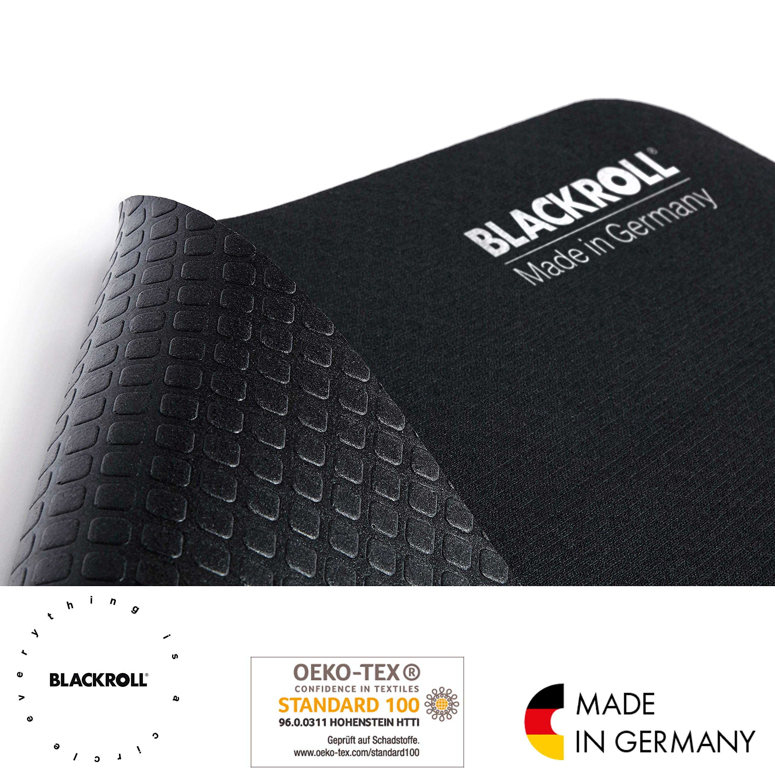 Schwarze Blackroll-Matte mit rutschfester Unterseite, Öko-Tex-Siegel und dem Schriftzug Made in Germany.