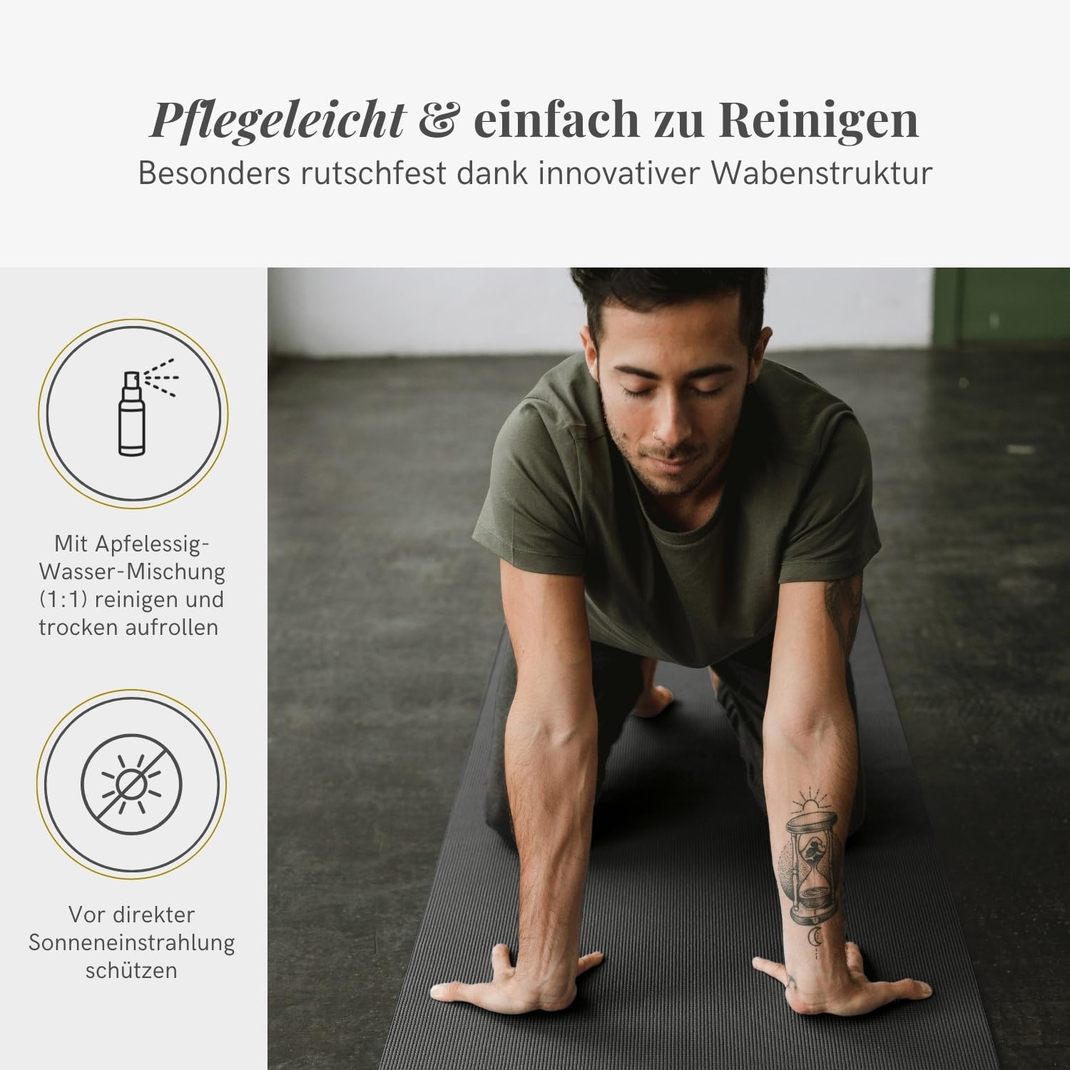Un uomo si ginocchia su un tappetino da yoga con istruzioni a sinistra.