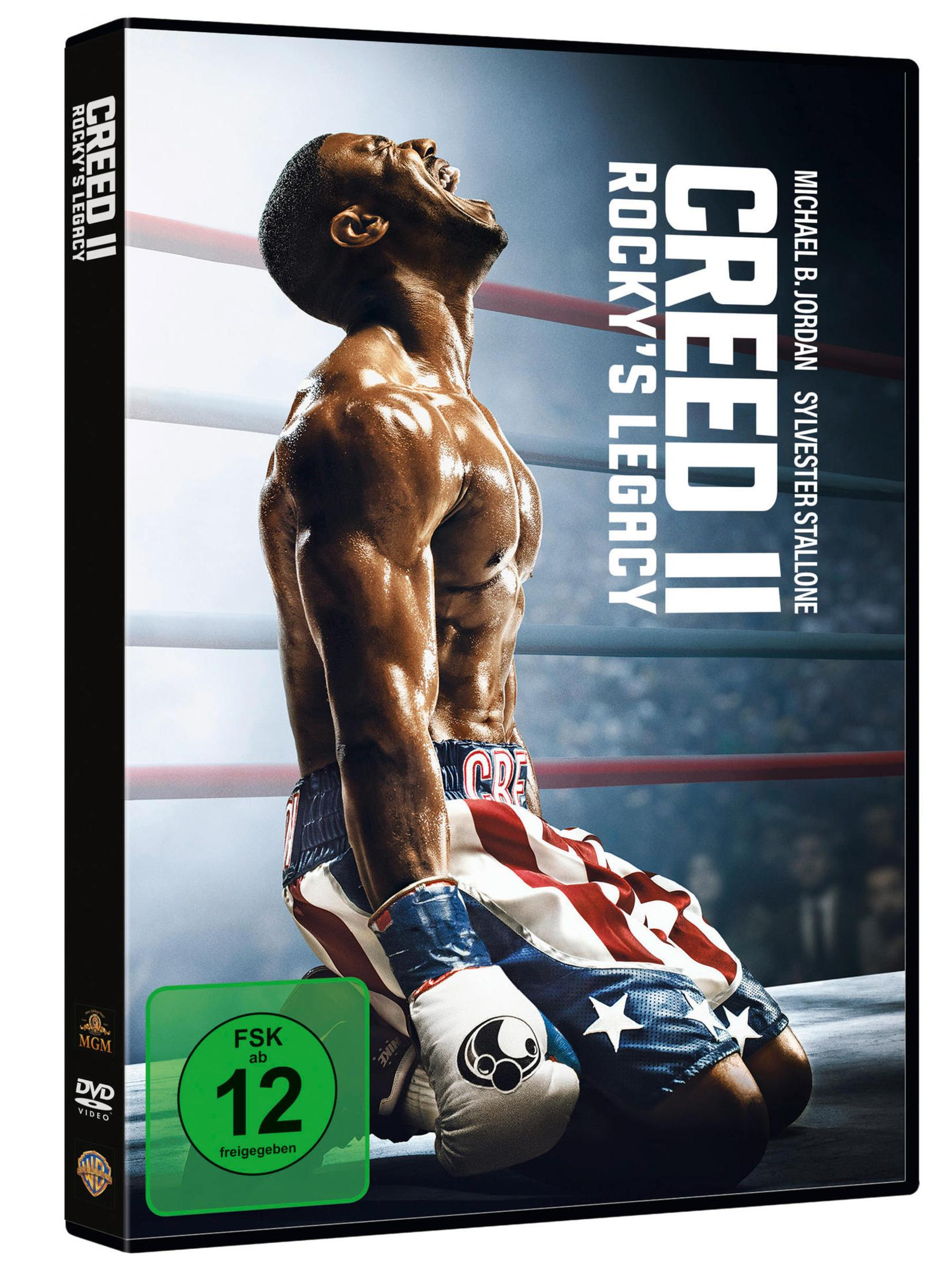 DVD-Cover von Creed II mit einem schwitzenden Boxer auf Knien im Ring.