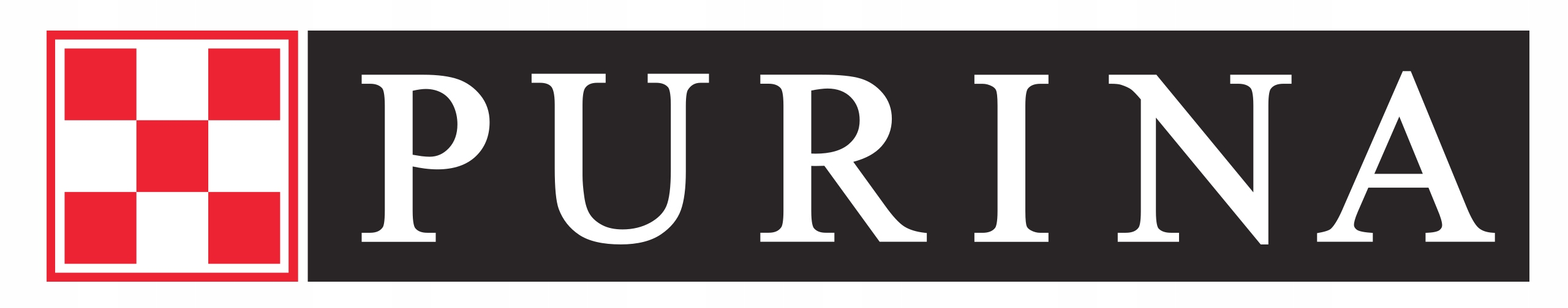 Logo Purina przedstawia biały tekst na ciemnym tle obok czerwono-białego kwadratu w kratkę.