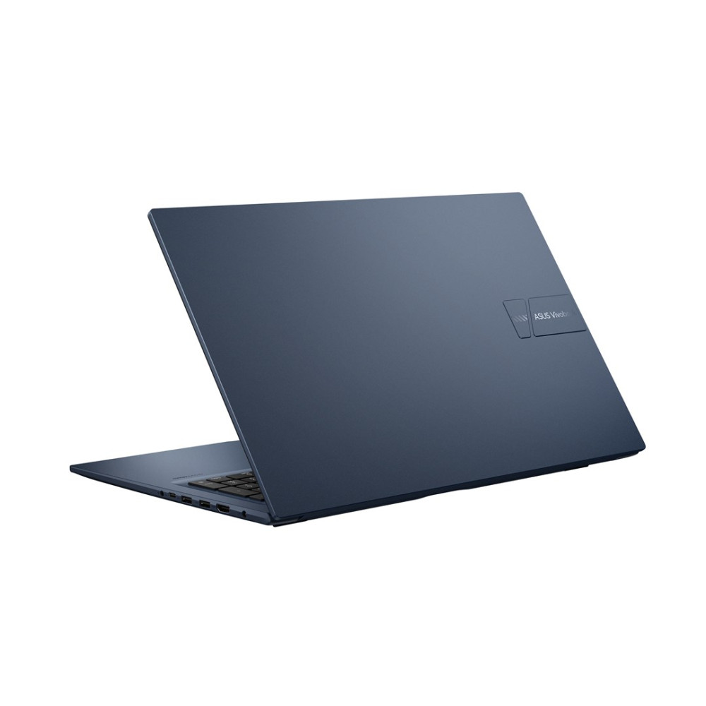 Niebieski laptop Asus Vivobook stoi otwarty na białej powierzchni na jasnym tle.