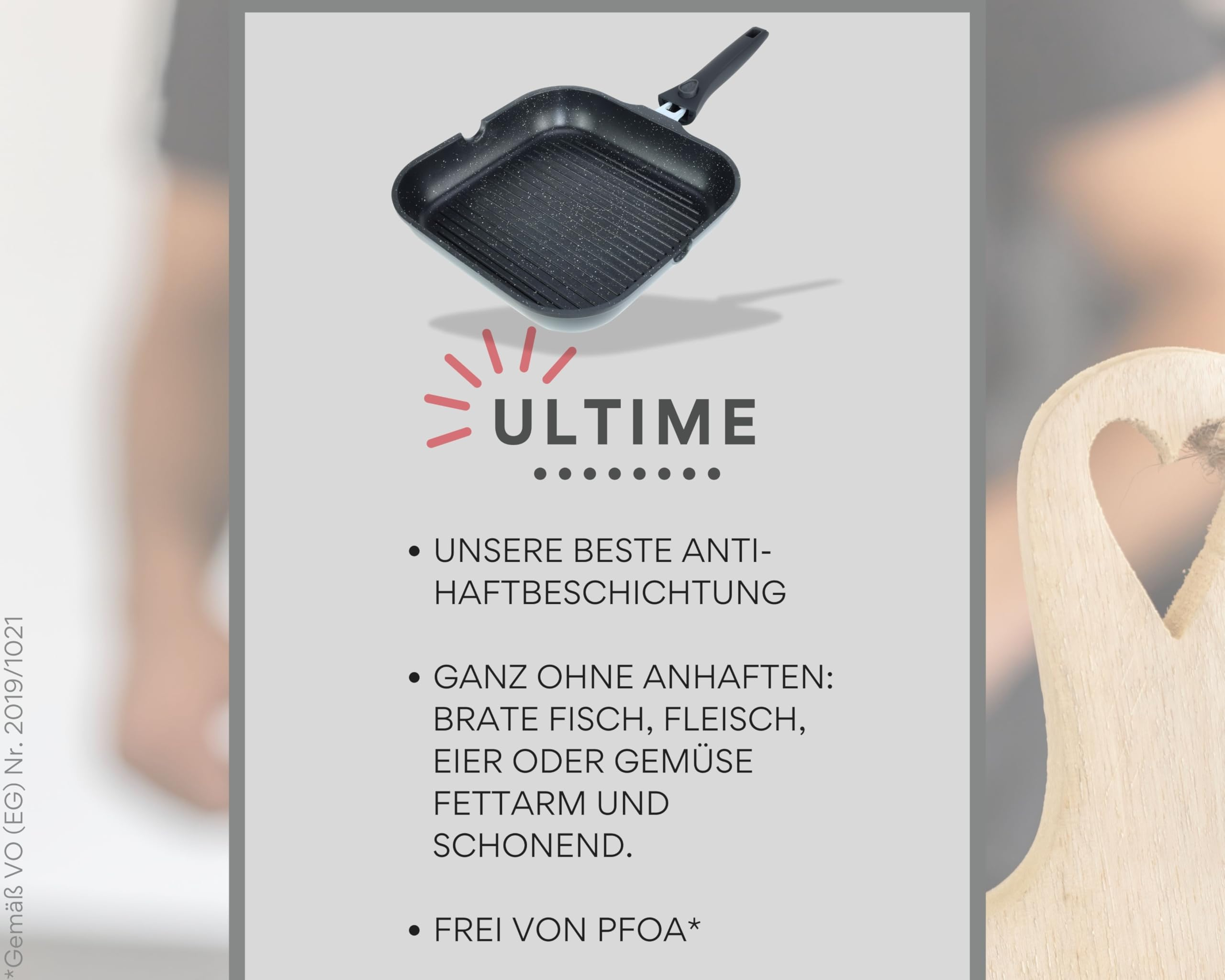 Eine quadratische Grillpfanne mit Text und deutscher Werbung auf grauem Hintergrund.
