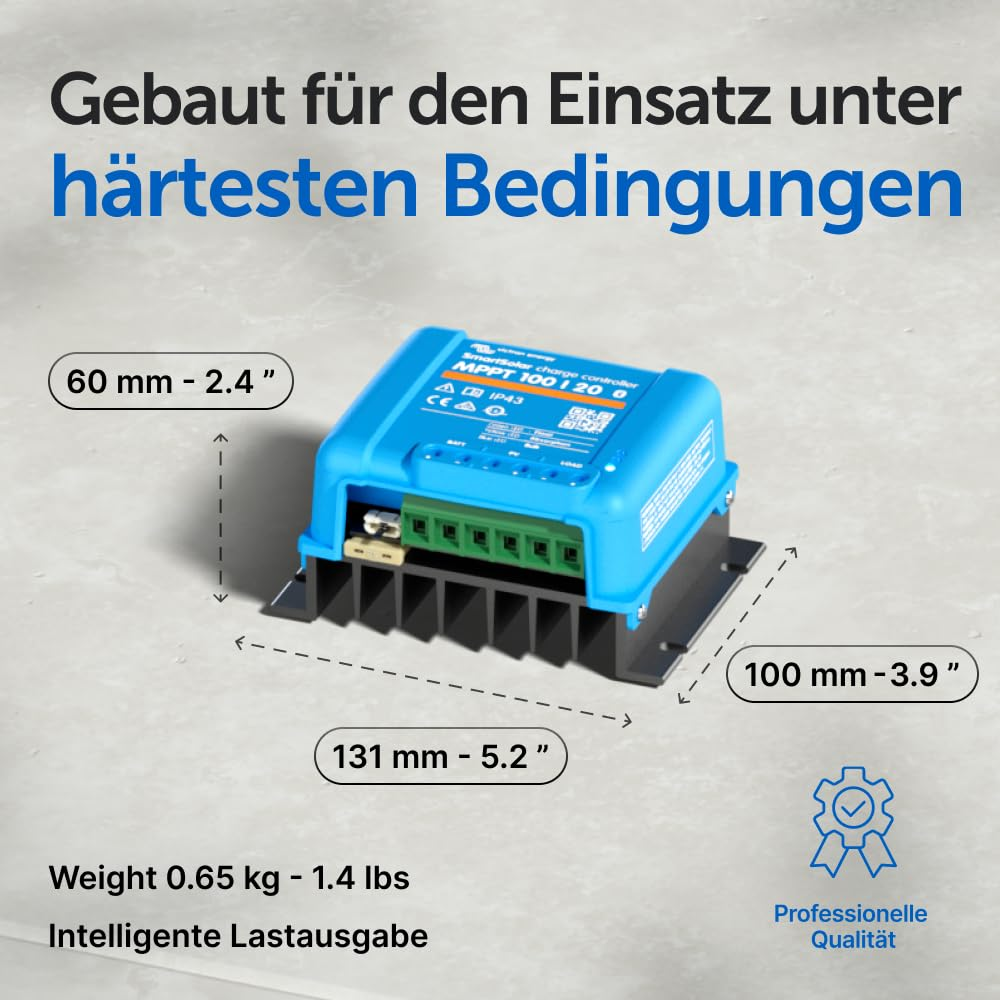 Regolatore di carica SmartSolar blu con dimensioni tecniche, peso e testo promozionale in tedesco.