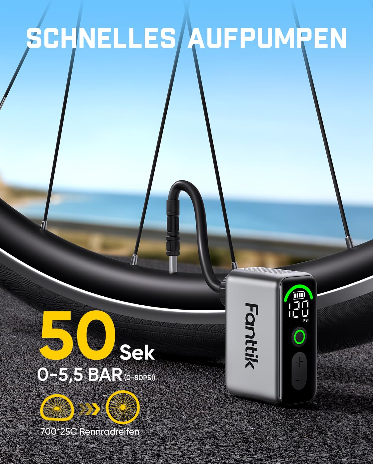 Un gonfleur argenté Fantik connecté à une roue de vélo, avec vue sur la mer.