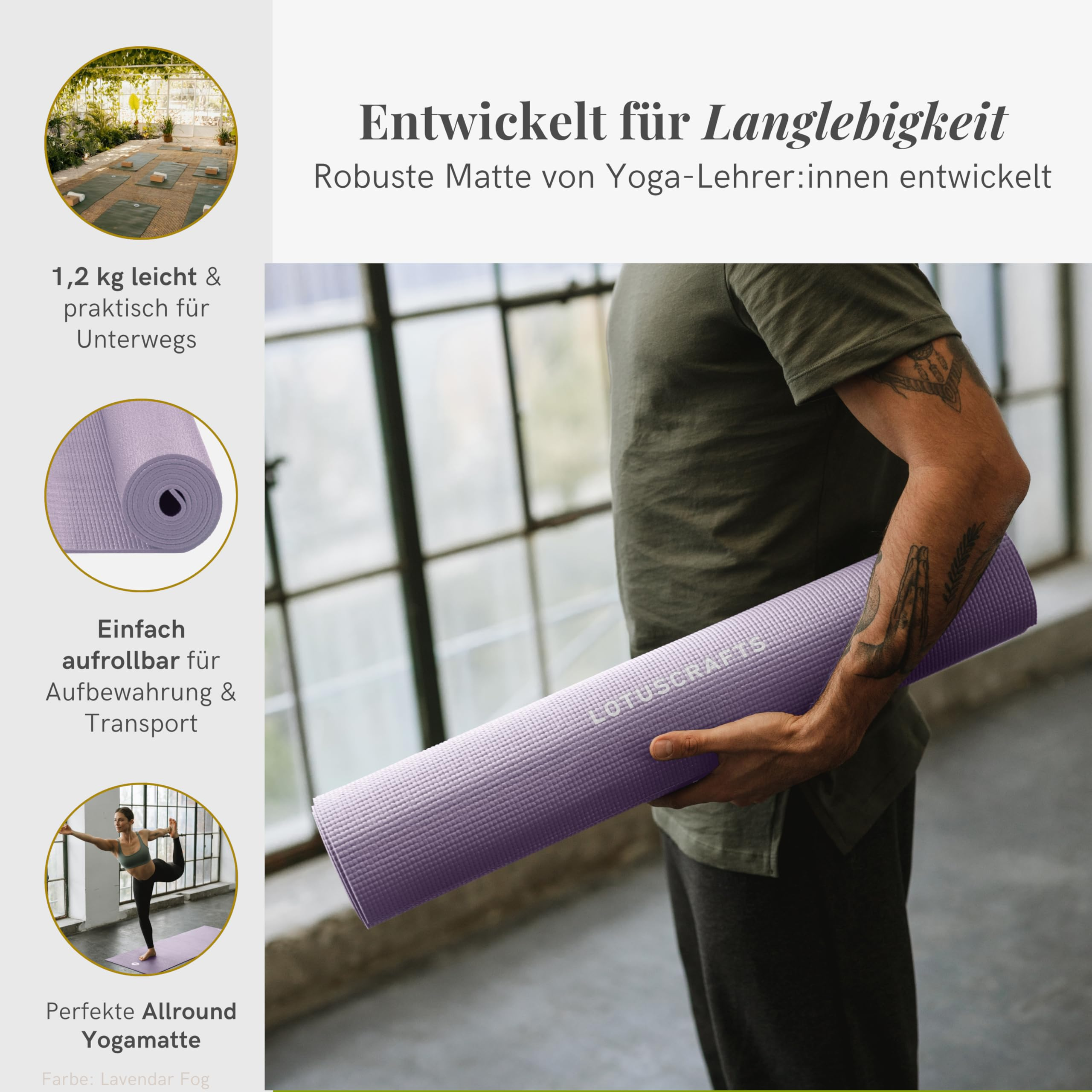 Ein Mensch trägt eine lavendelfarbene Lotuscrafts-Yogamatte vor einem großen Fenster.