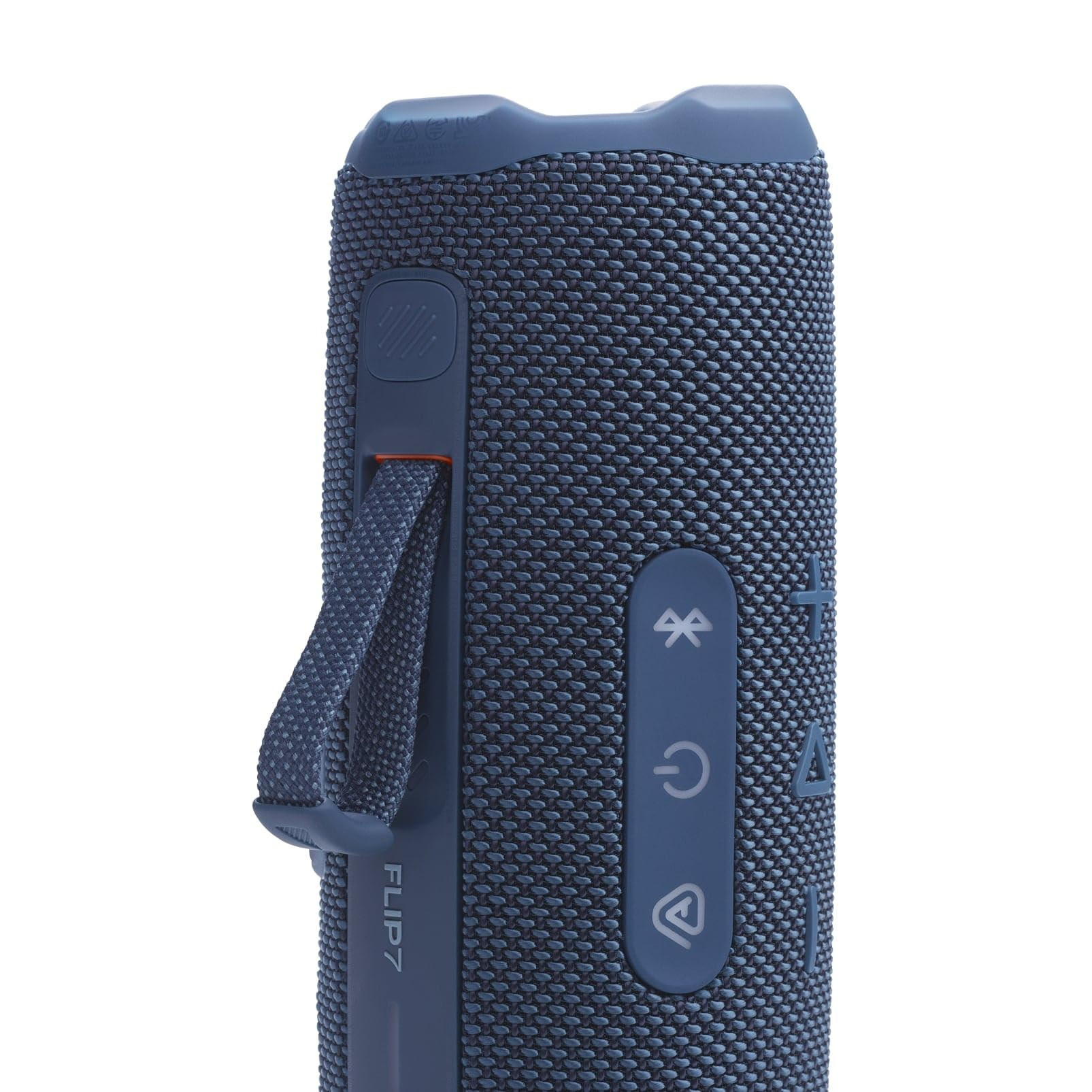 Vue latérale d'une enceinte Bluetooth portable JBL Flip 7 bleue avec tissu en maille, boutons et dragonne.