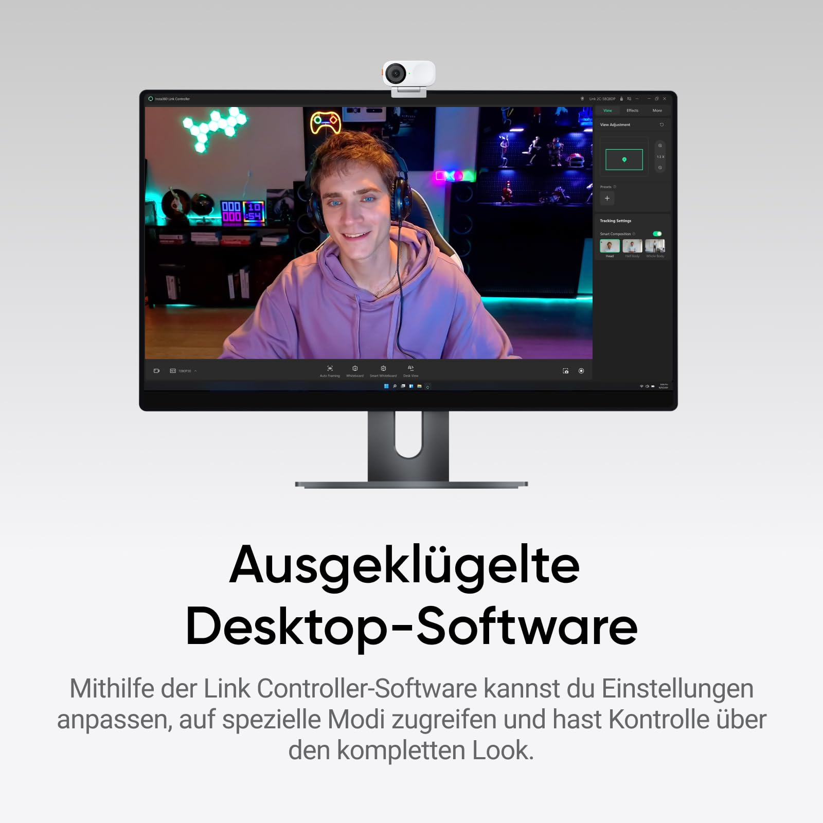Ein Computermonitor zeigt einen jungen Mann mit lila Kapuzenpullover und Kopfhörern sowie geöffnete Steuerungssoftware.