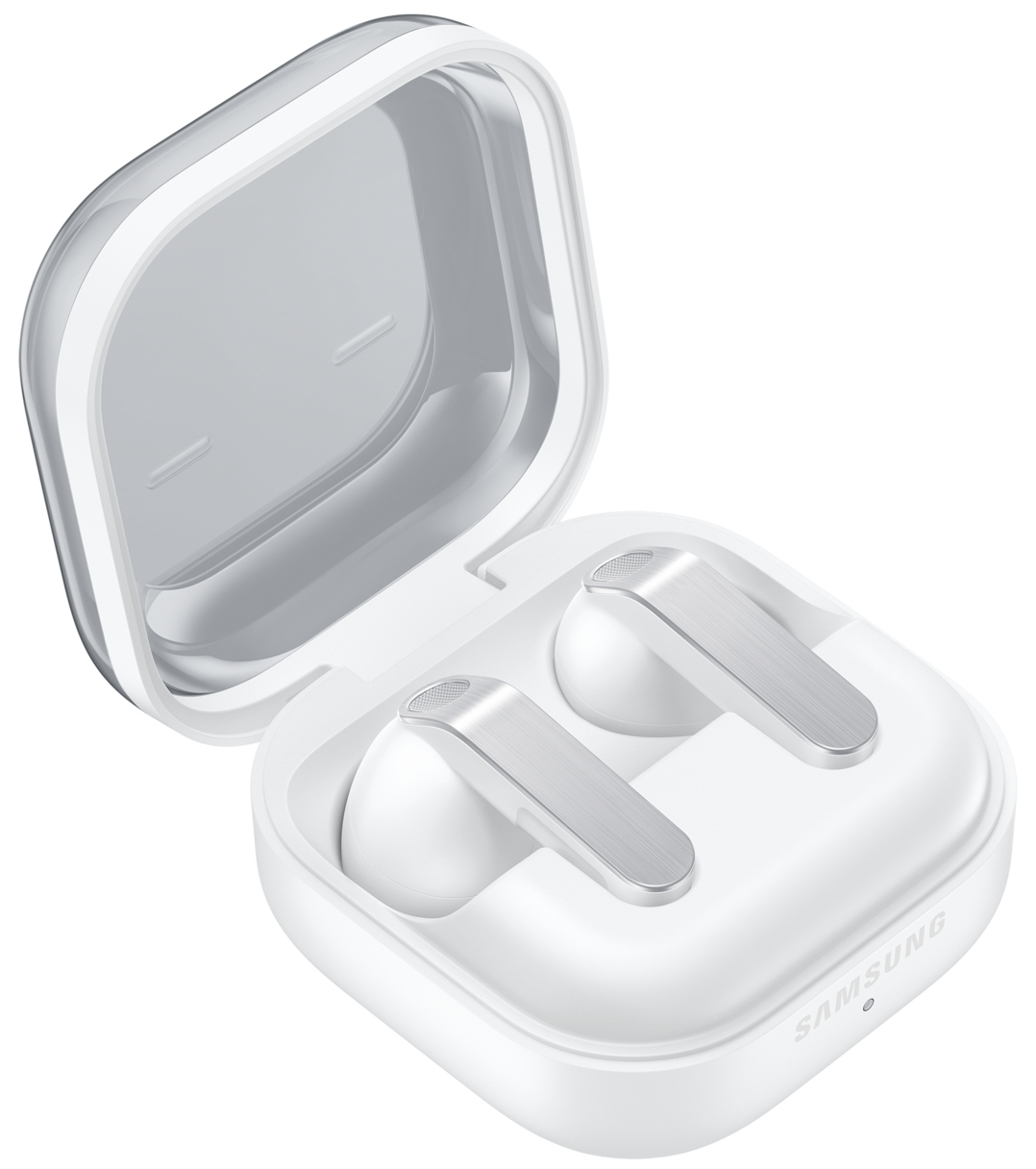 Auriculares inalámbricos Samsung blancos y plateados en un estuche de carga abierto sobre fondo blanco.