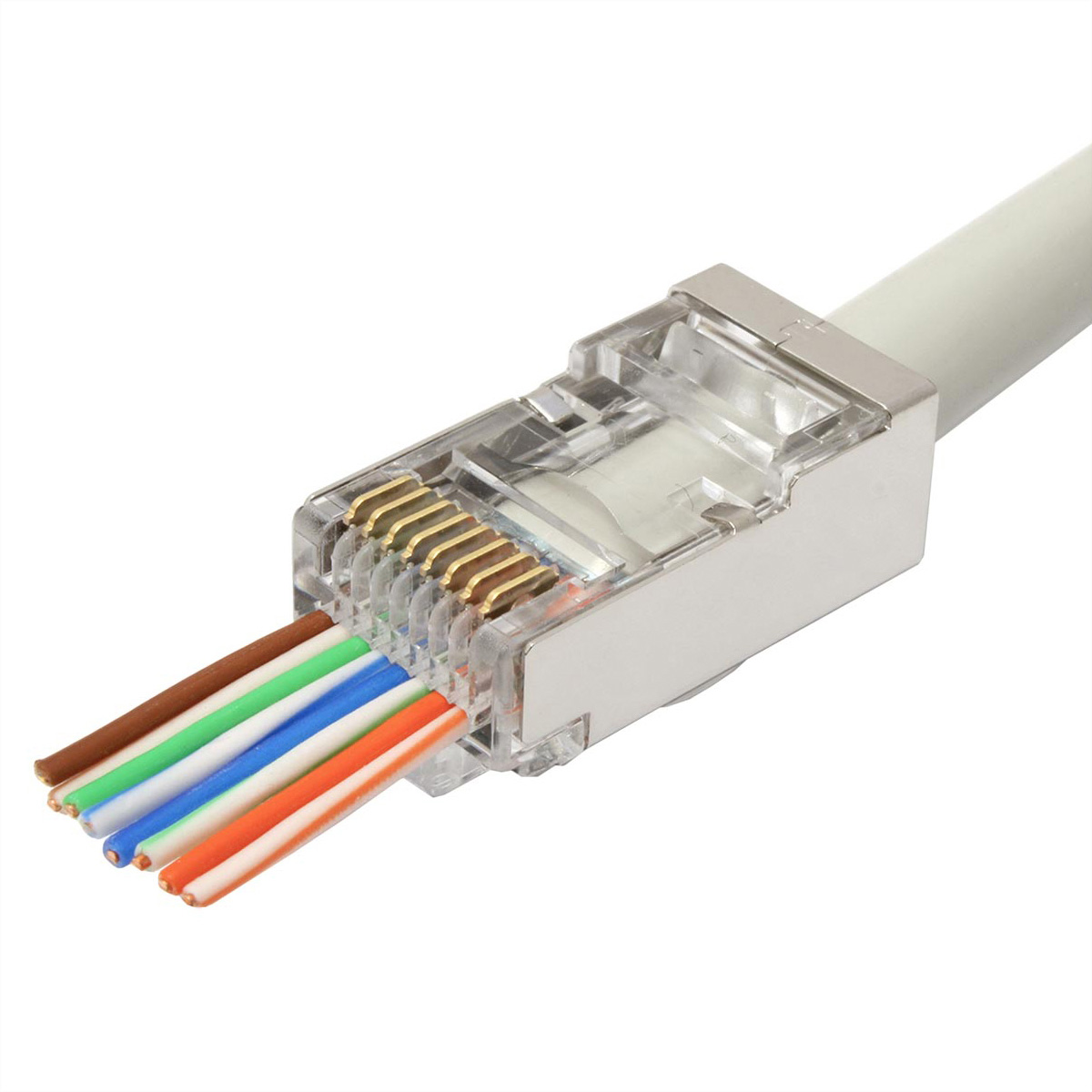 Ein Ethernet-Kabelstecker mit bloßen, farbigen Kabeln, die in den transparenten Stecker gesteckt werden.