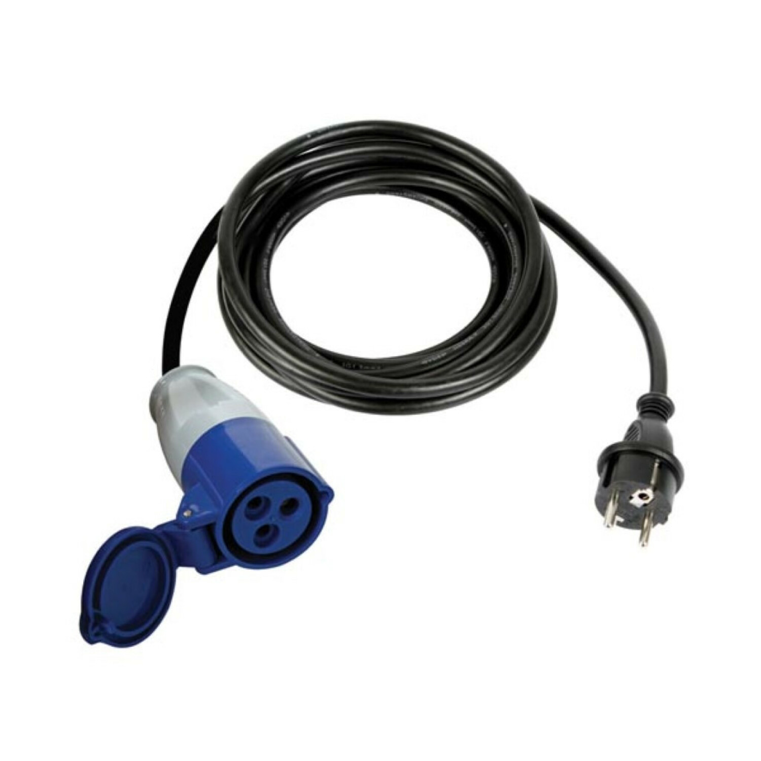 Ein schwarzes Verlängerungskabel mit einer blauen Campingsteckdose und einem Schukostecker auf weißem Hintergrund.