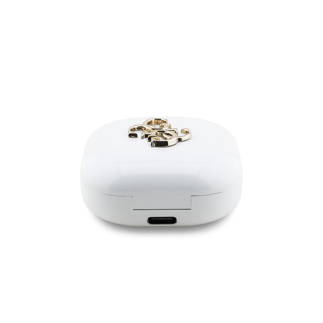 Un estuche blanco para auriculares inalámbricos con un logotipo dorado arriba y puerto de carga al frente.