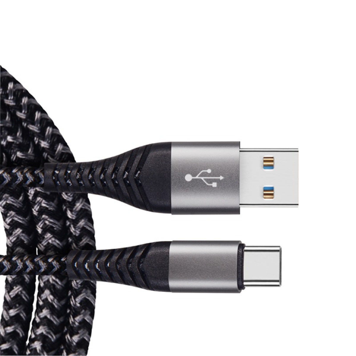 Ein geflochtenes schwarz-silbernes Kabel mit USB-A- und USB-C-Anschlüssen auf weißem Hintergrund.