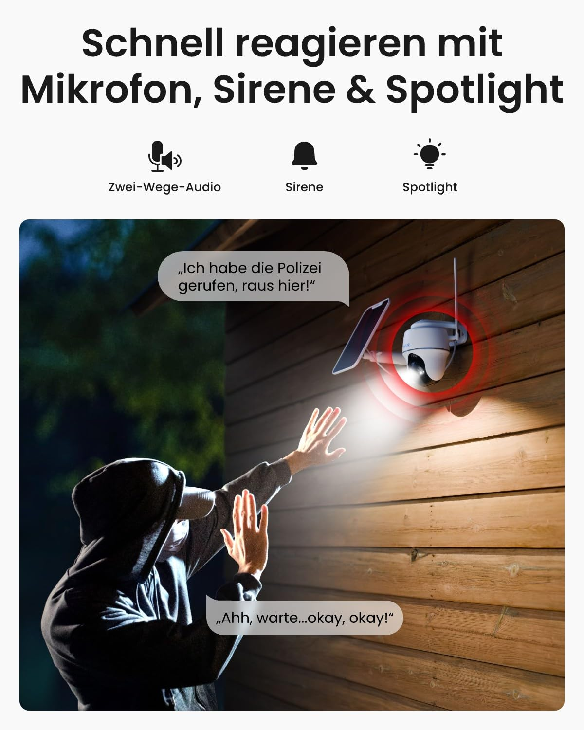 Telecamera di sicurezza con pannello solare illumina un intruso che si difende.