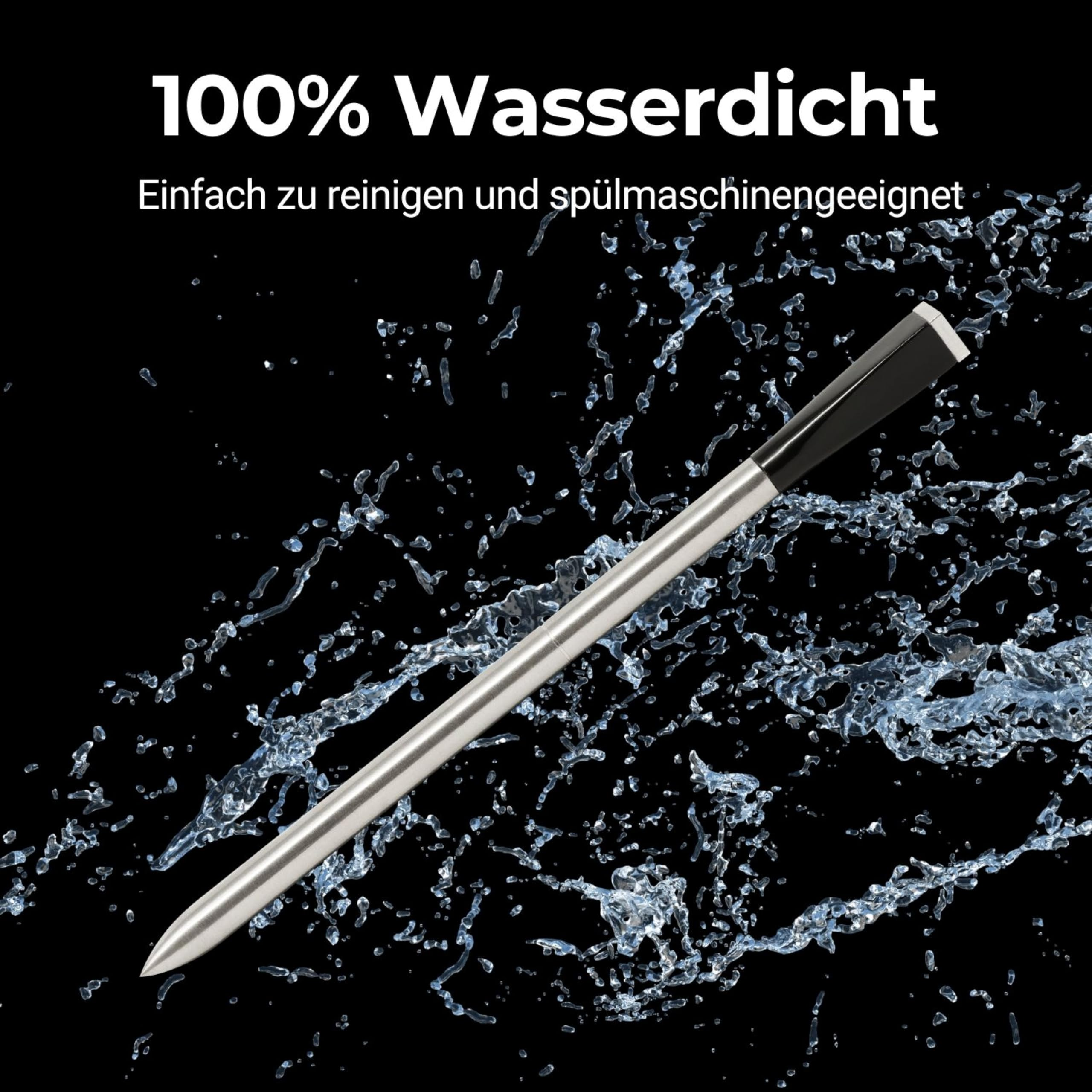 Edelstahl-Fleischthermometer umgeben von spritzendem Wasser auf schwarzem Hintergrund.