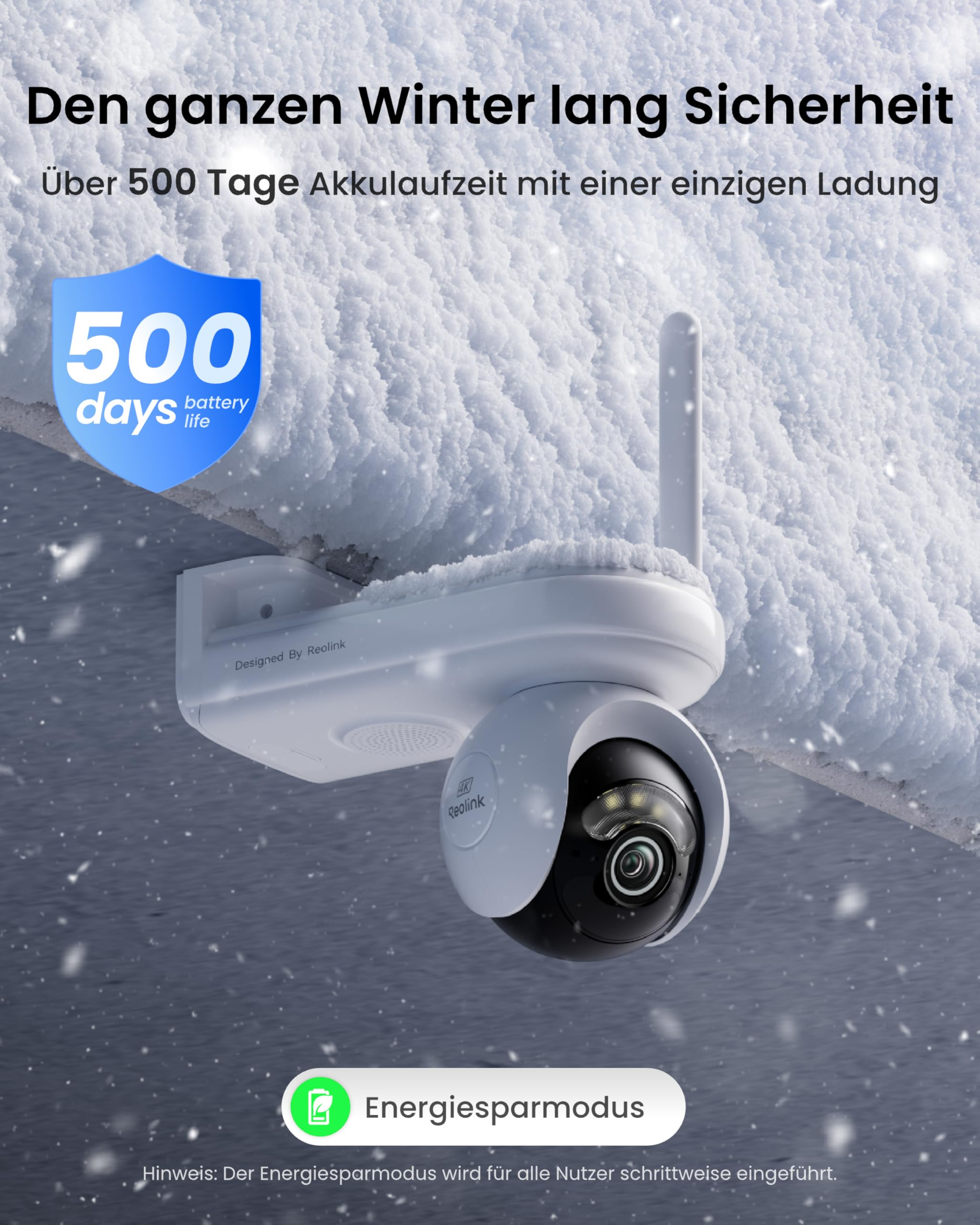 Telecamera di sicurezza bianca sotto un tetto innevato con testo sulla durata della batteria.